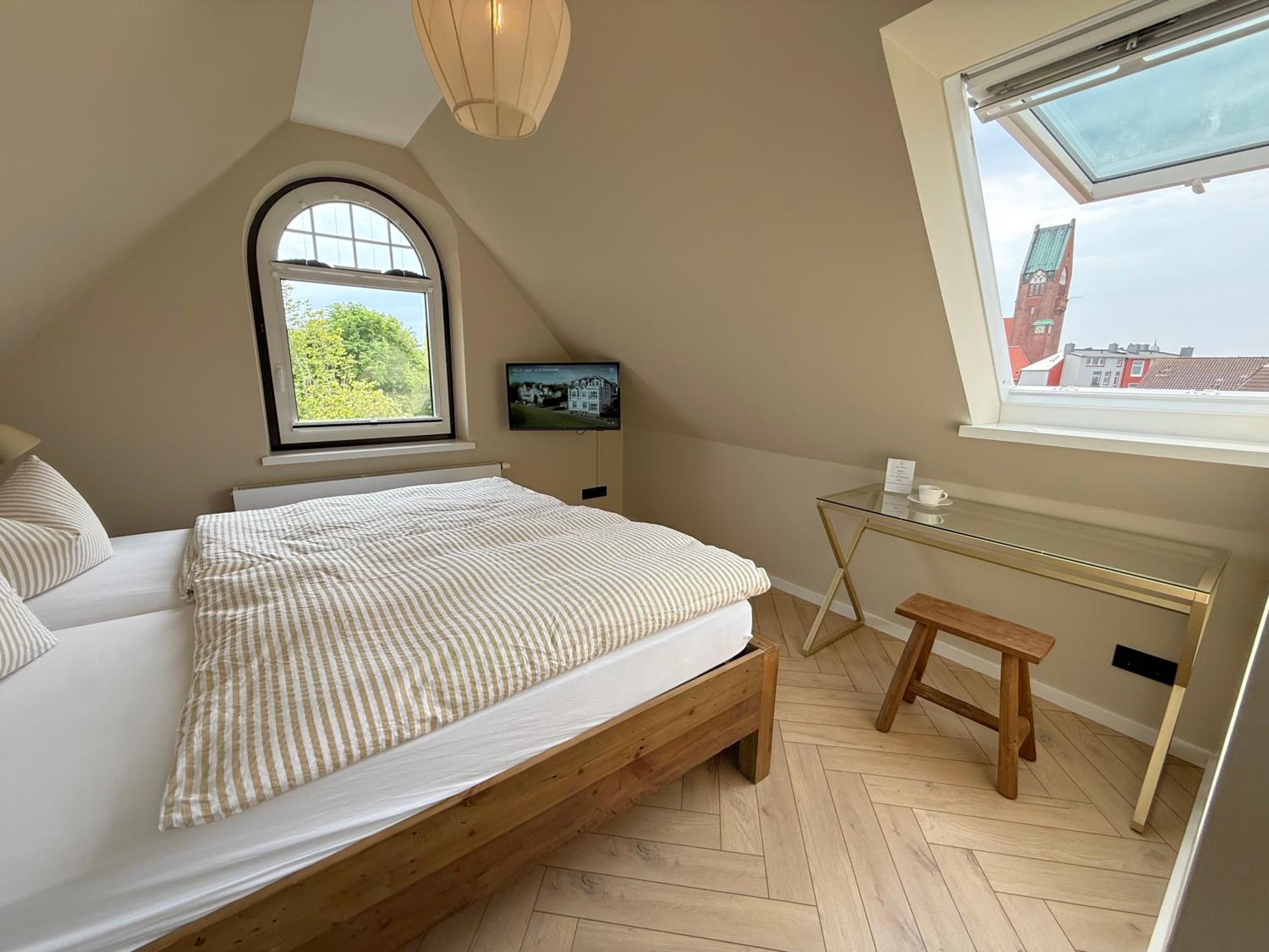 Small Double Room photo 1