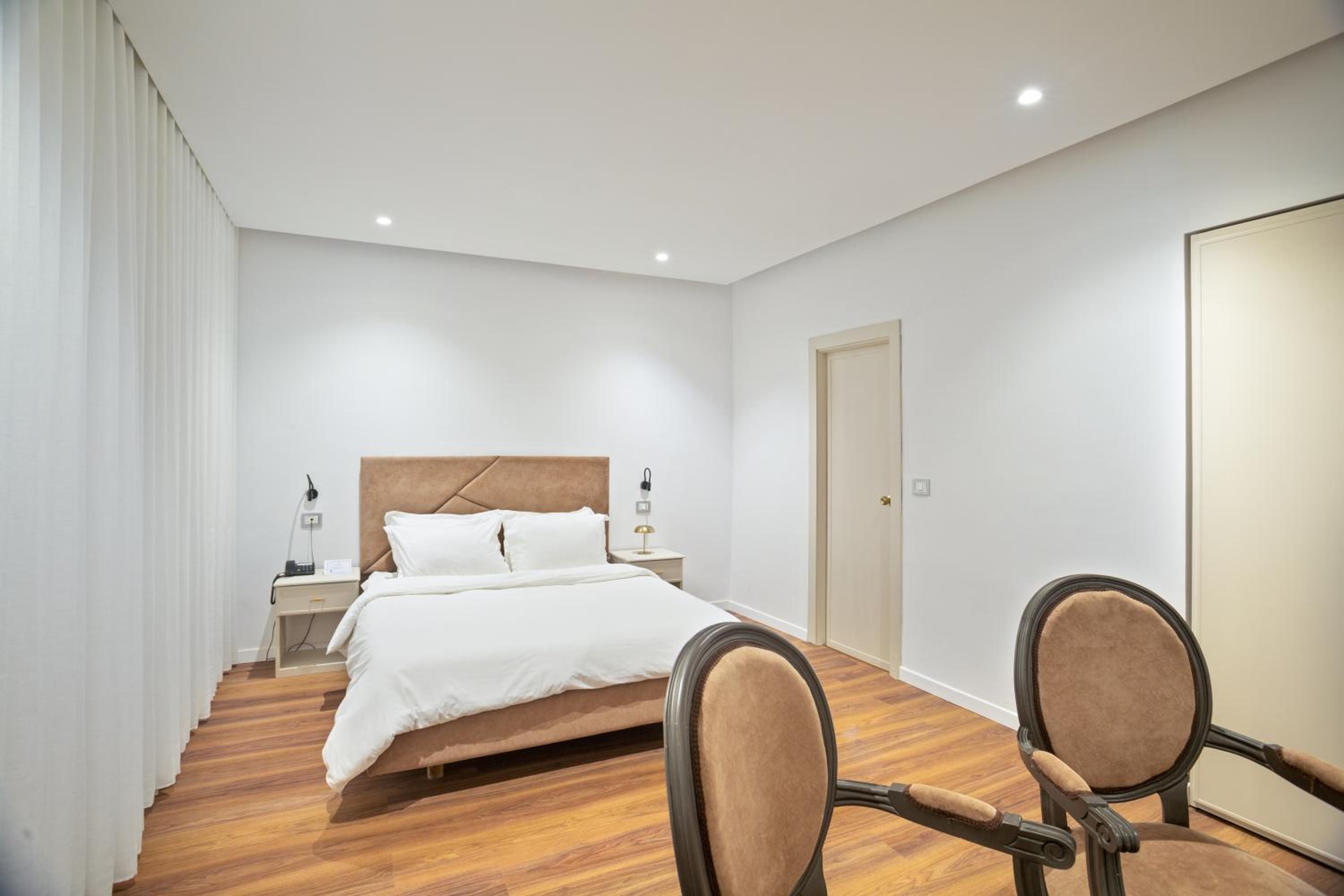 Standard Suite photo 2