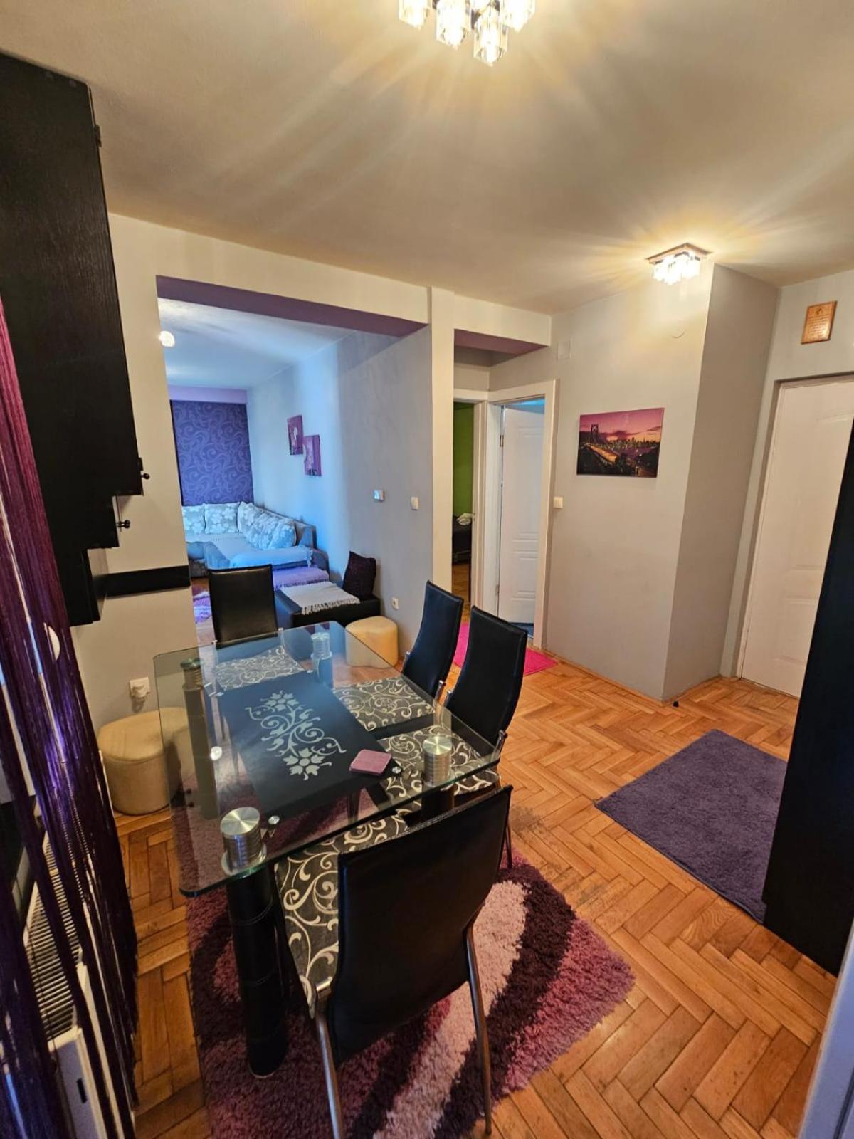 One-Bedroom Apartment with Terrace