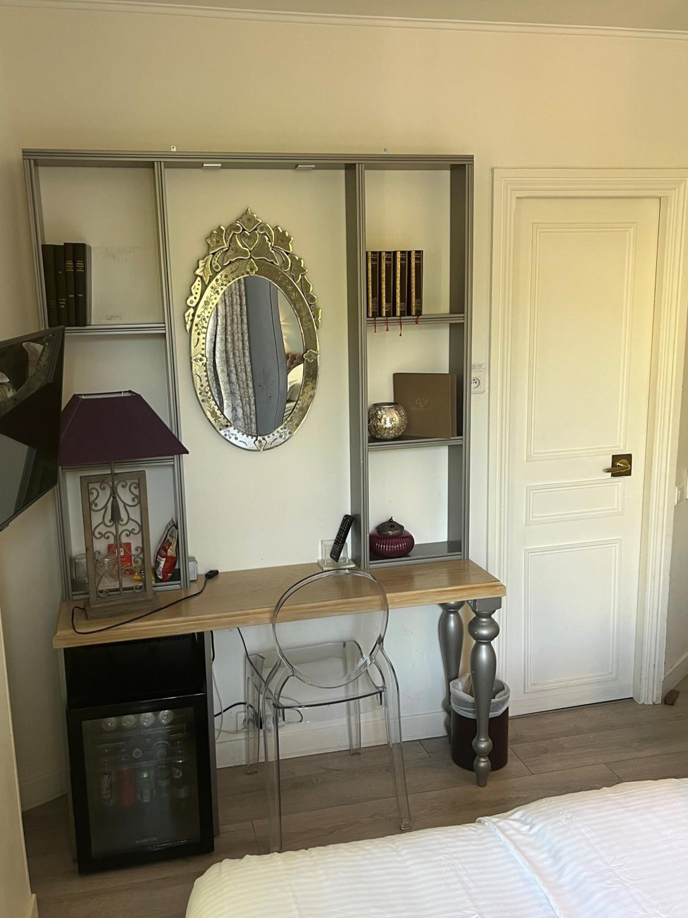 Deluxe Twin Room photo 2