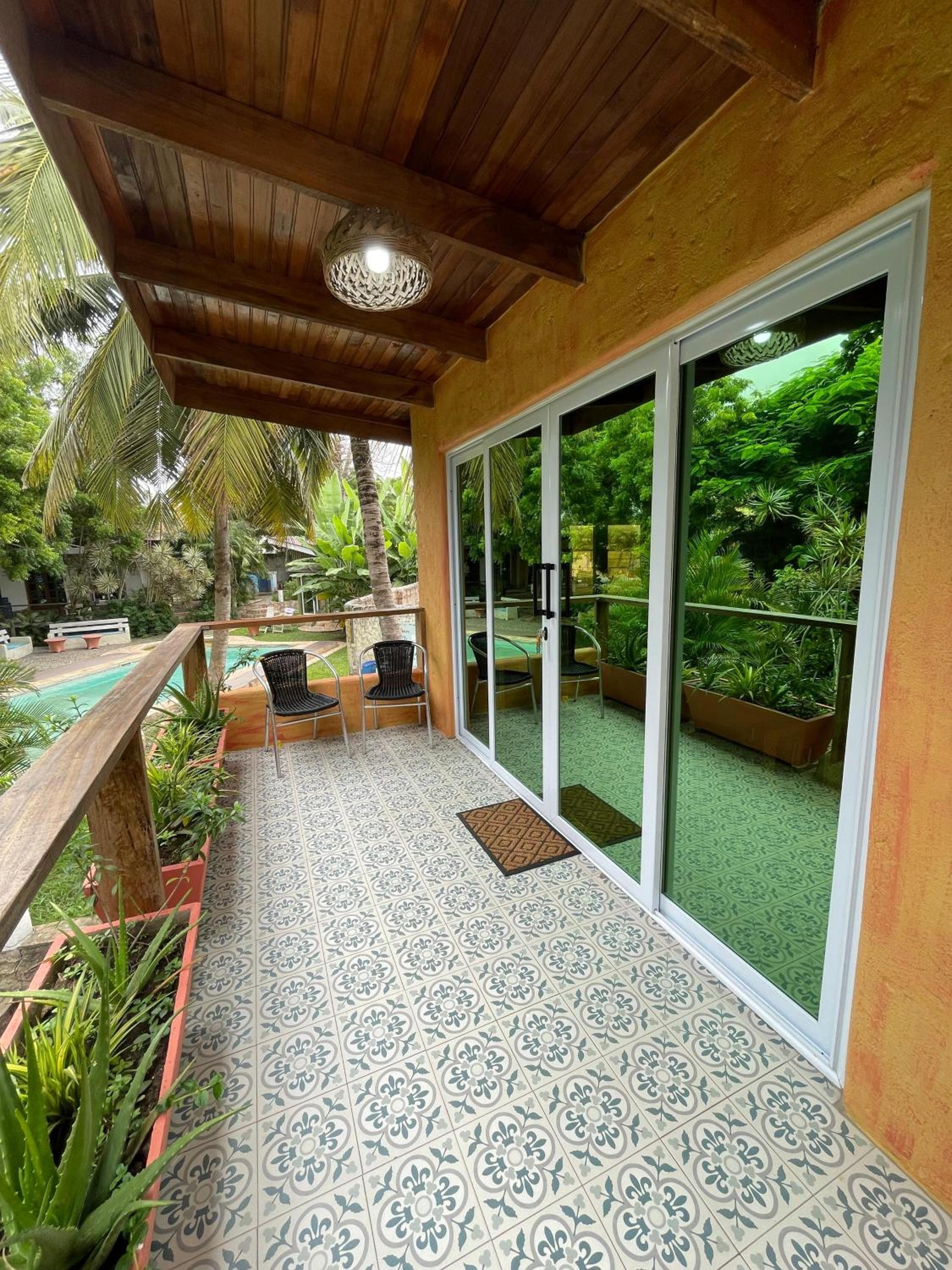 Deluxe Double Room with Balcony photo 3