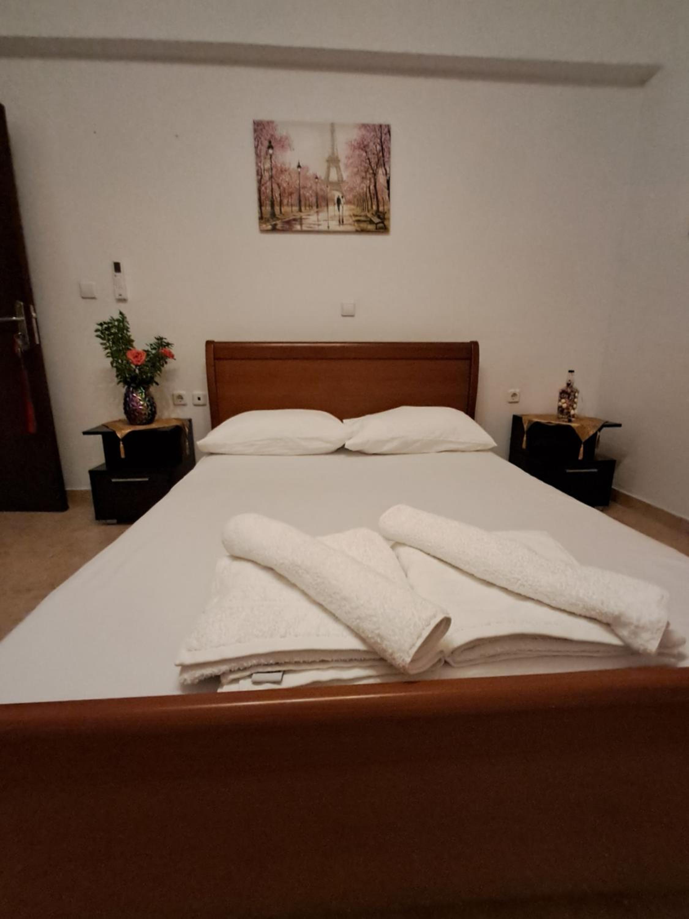 Economy Double Room photo 2