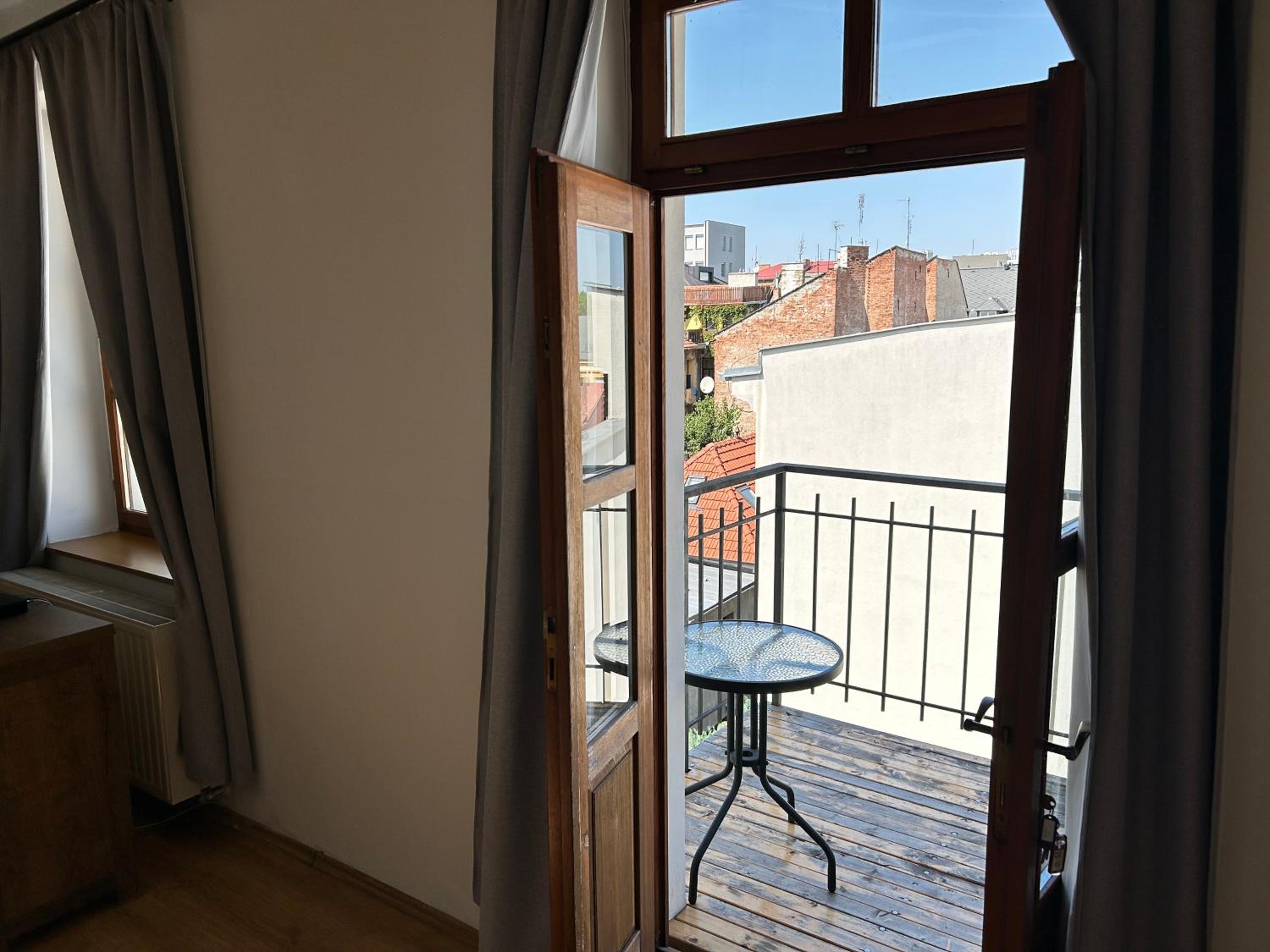 Three-Bedroom Superior Apartment
