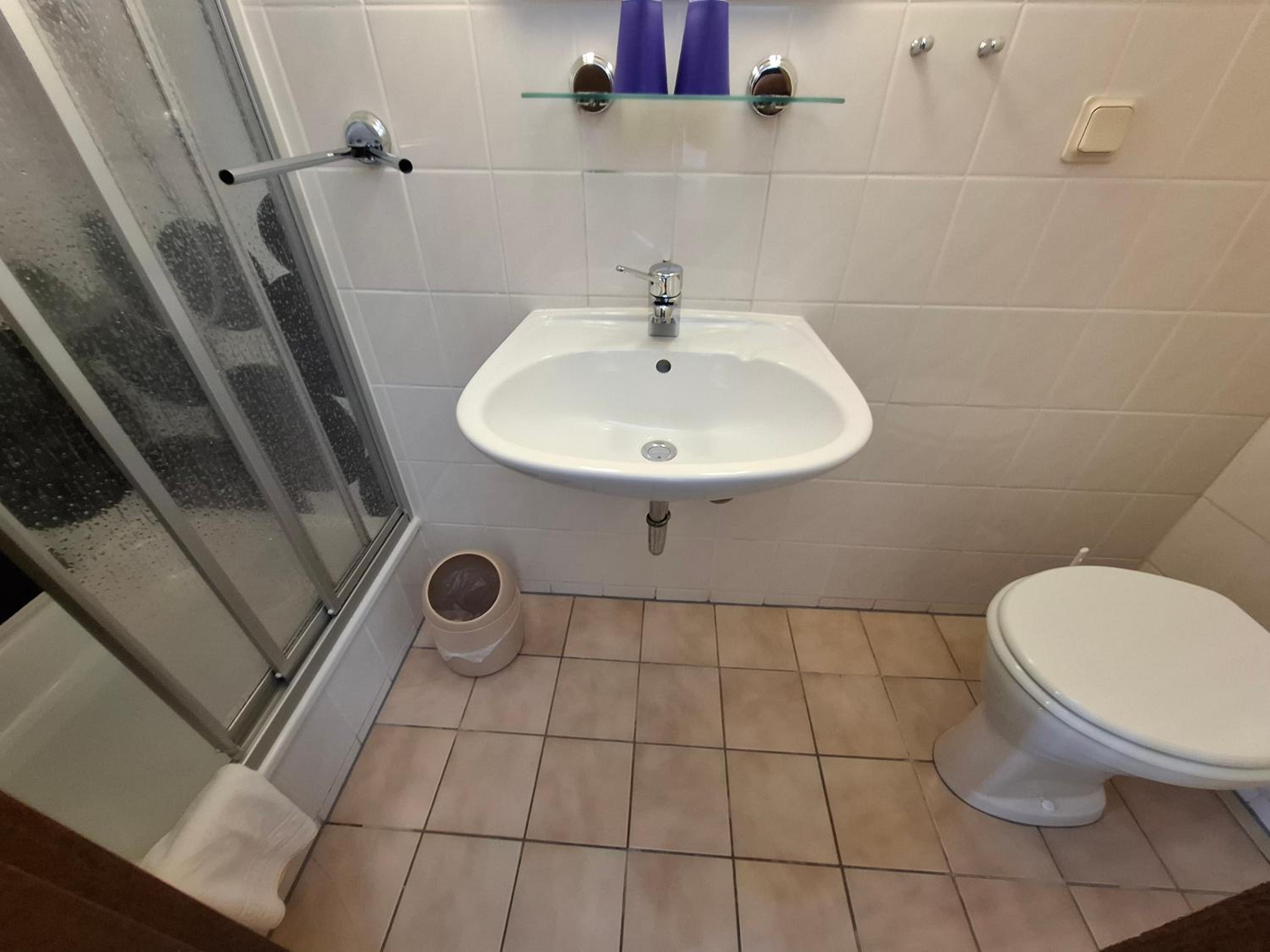 Small Double Room photo 3
