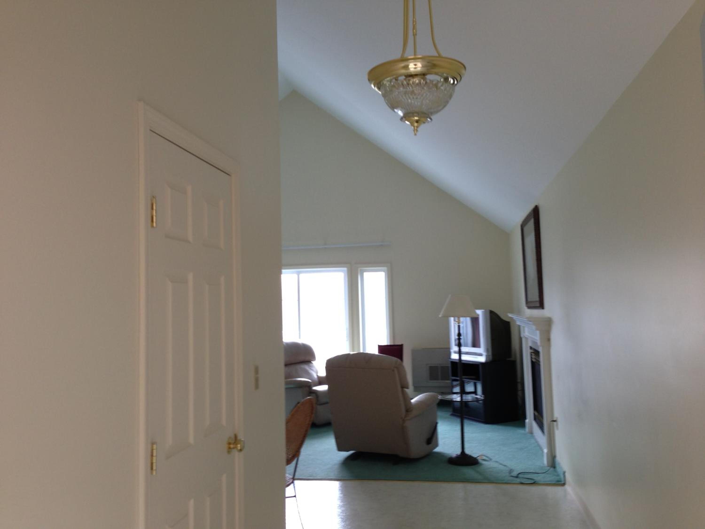 Superior King Suite with Whirlpool photo 2