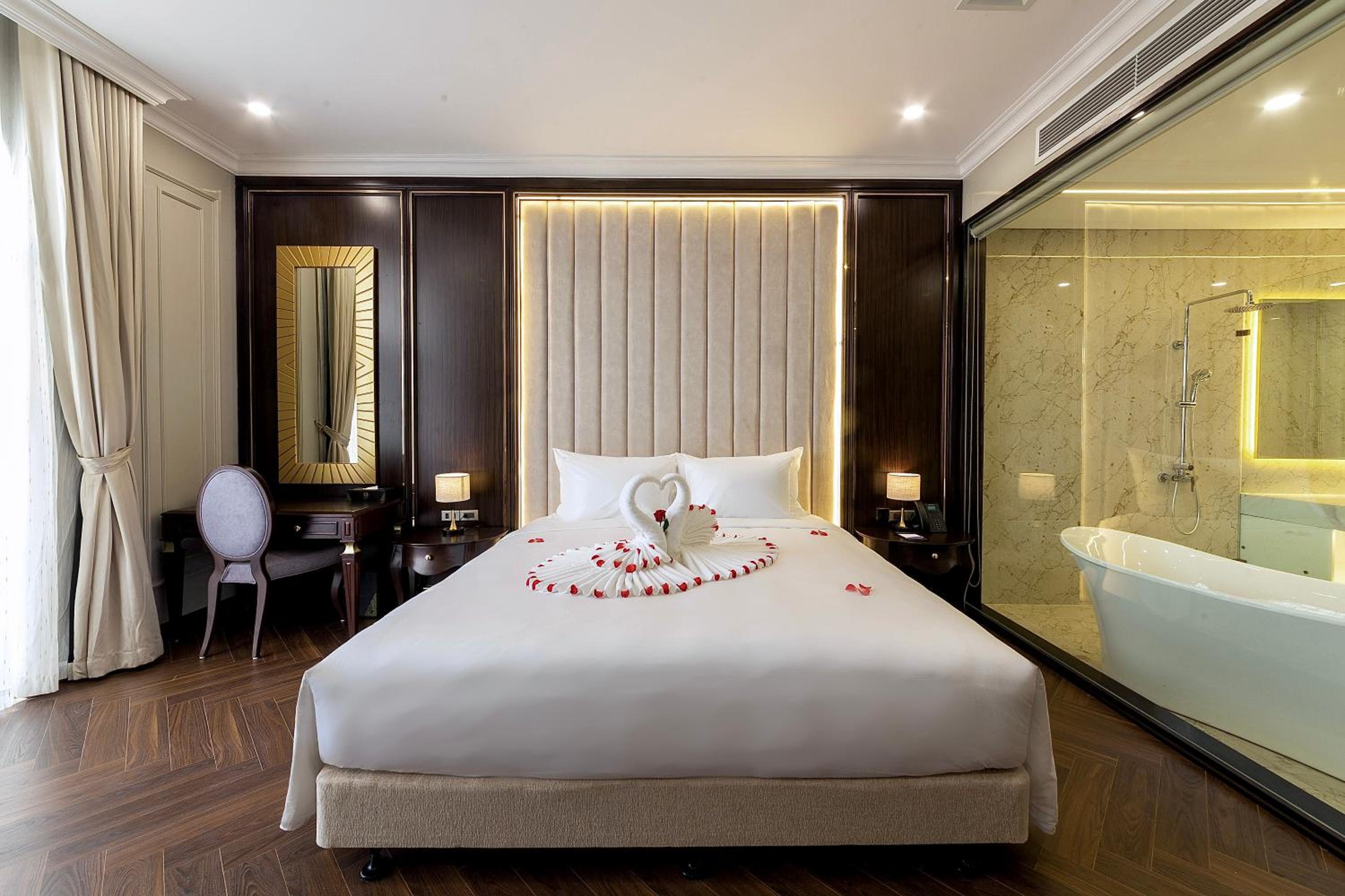King Suite with Balcony
