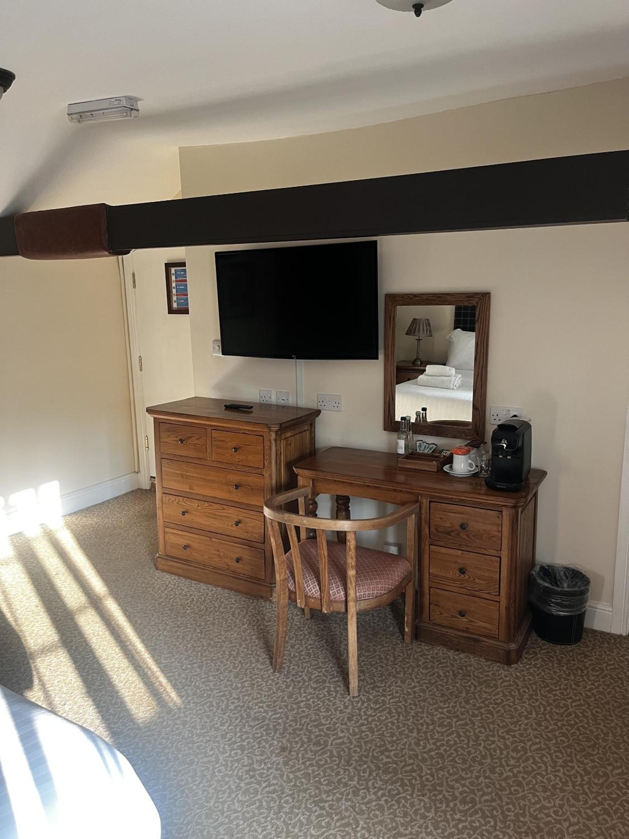 Deluxe Family Room photo 2