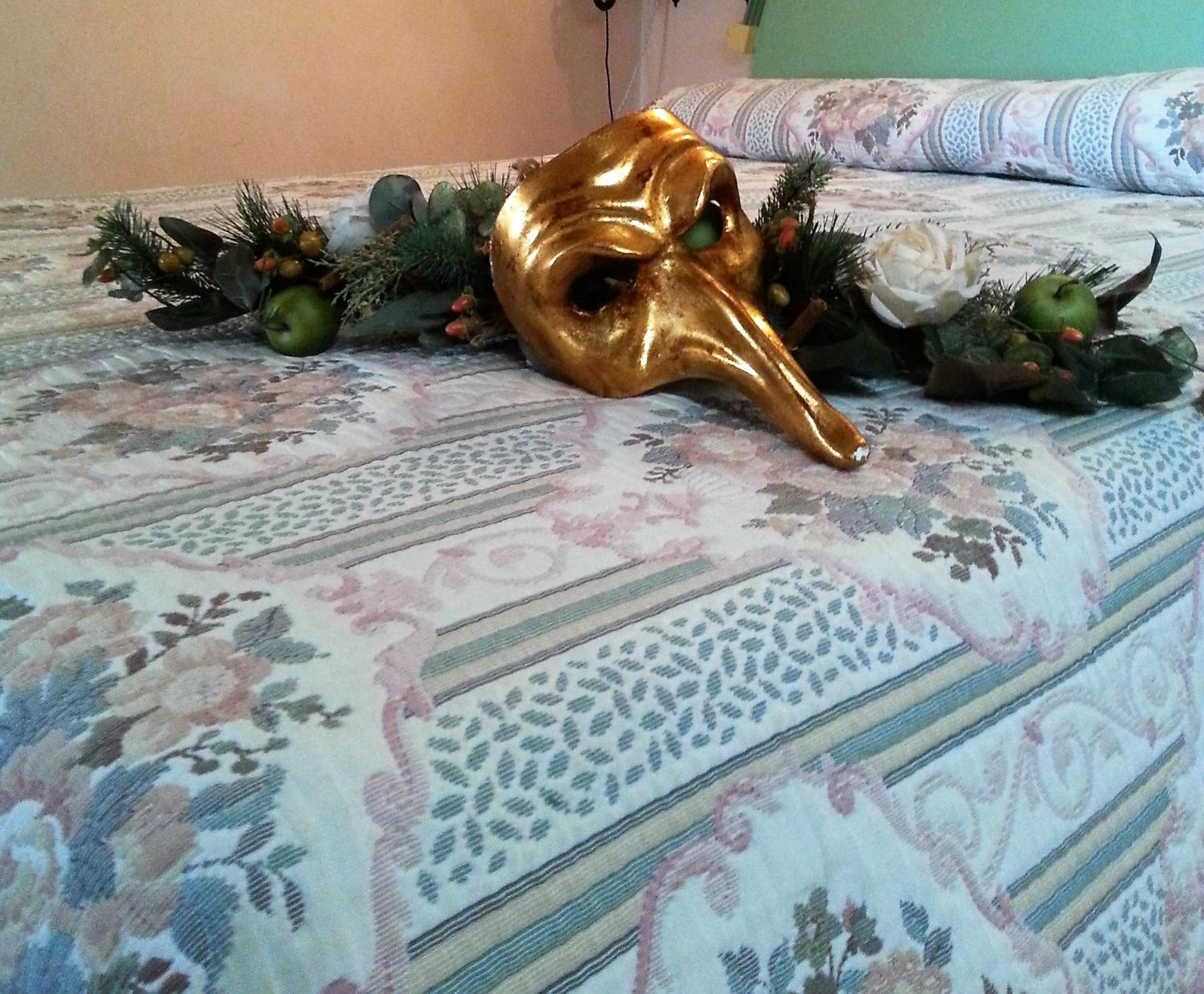 Small Single Room - Attic photo 3