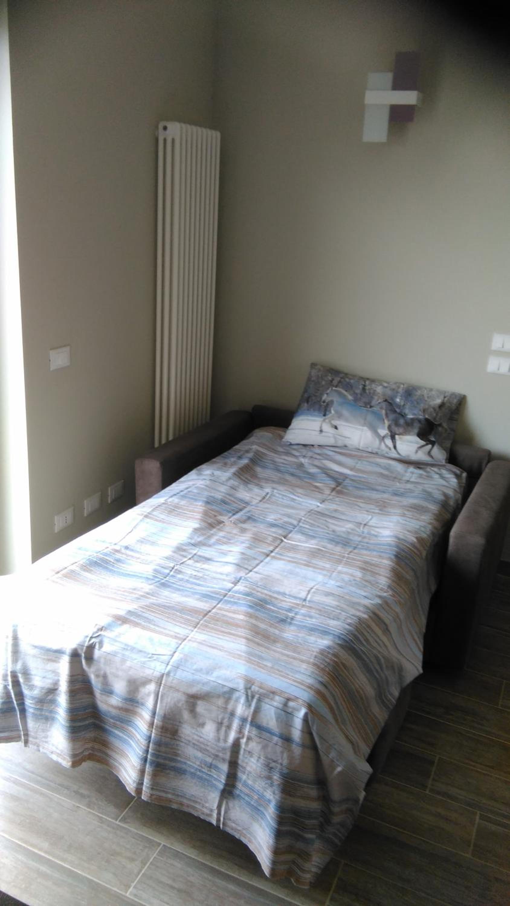 Apartment with Lake View - Photo 16
