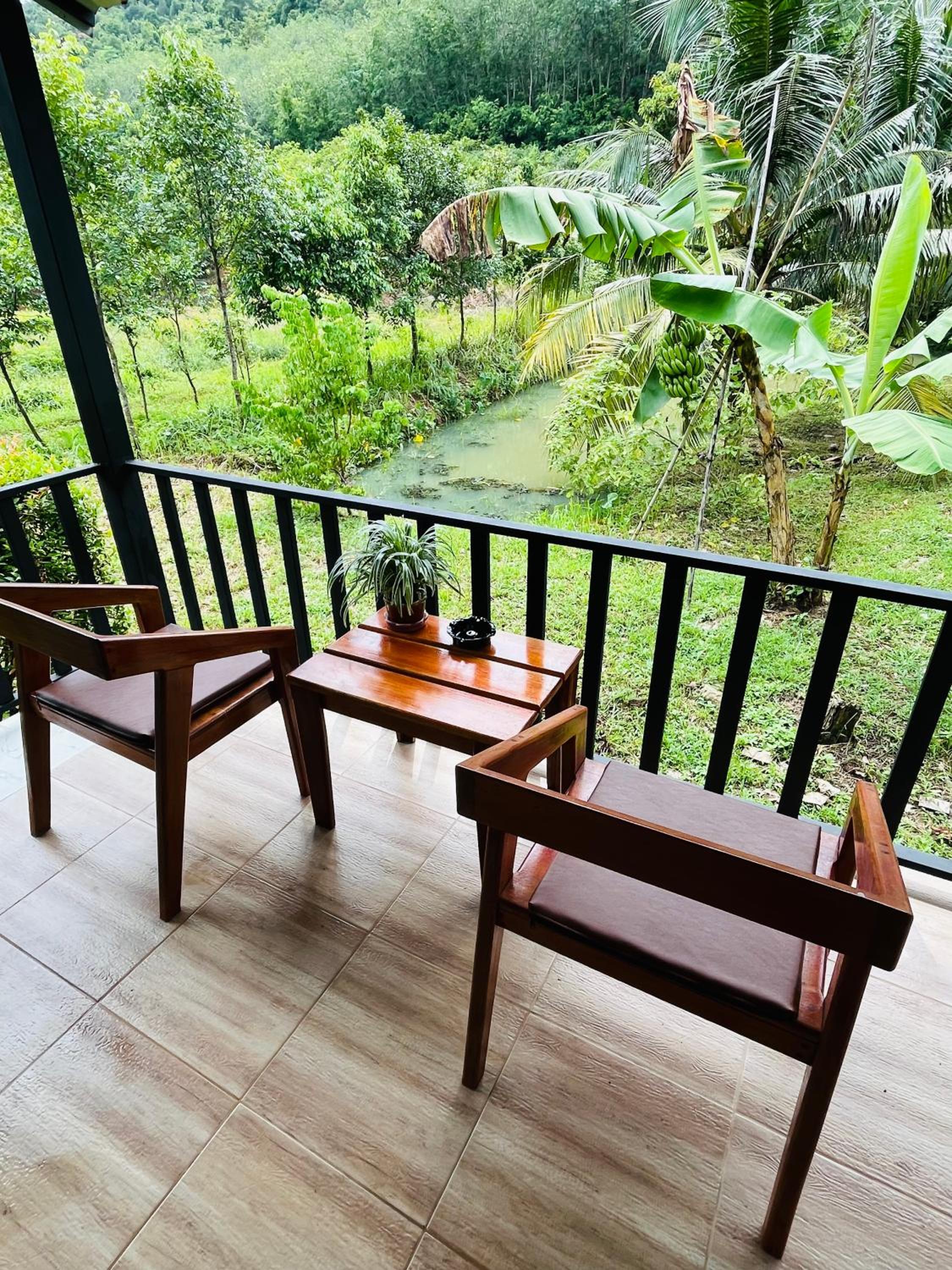 Superior Bungalow photo 3
