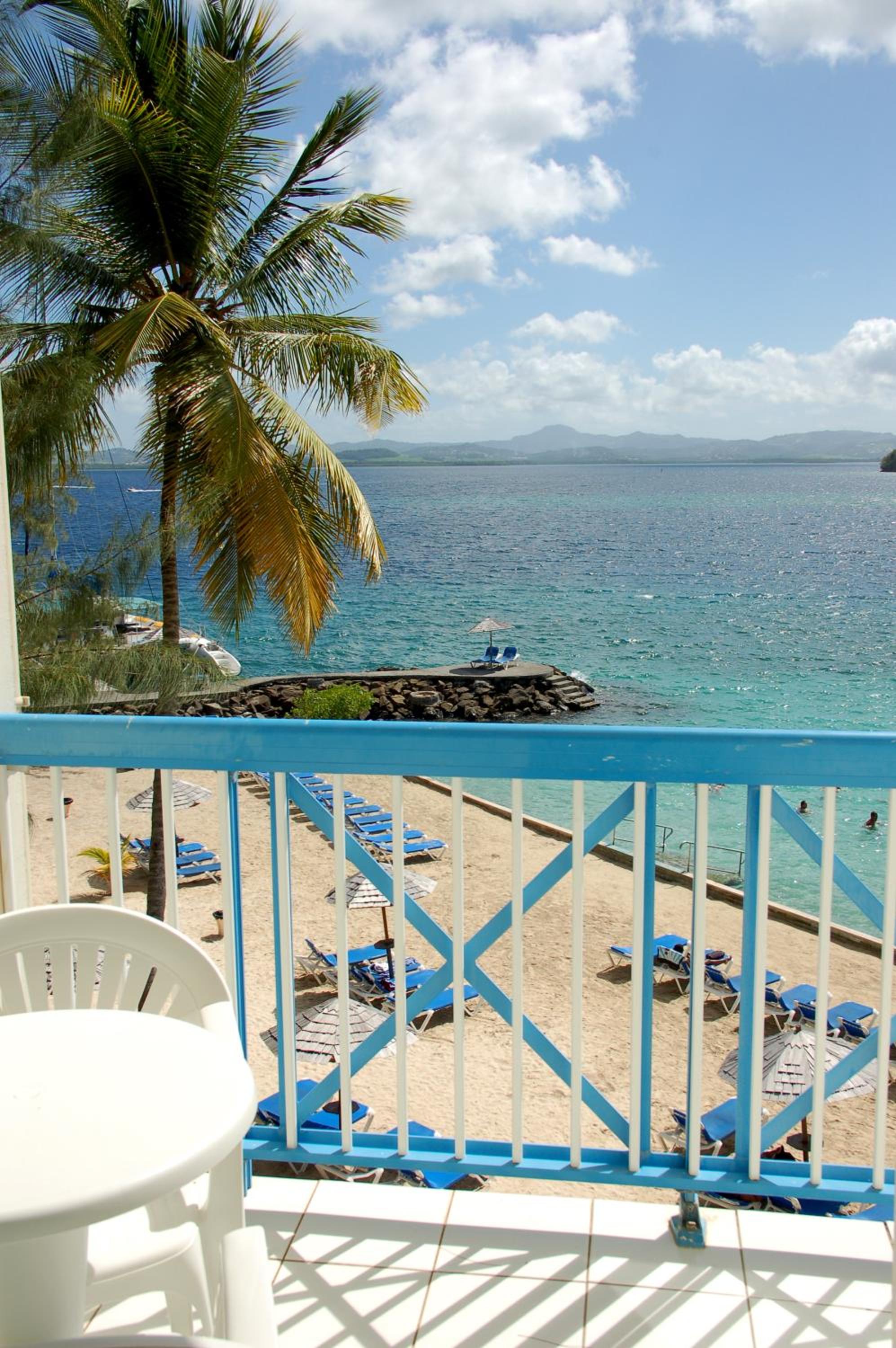 Double or Twin Room with Sea View photo 1