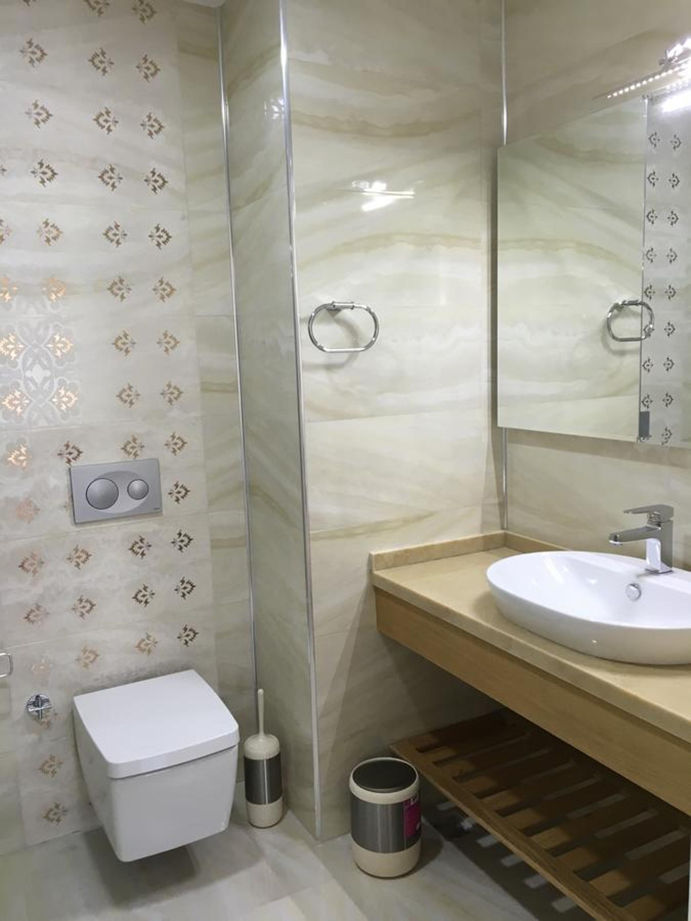 Deluxe Double Room with Balcony and Sea View - Photo 11