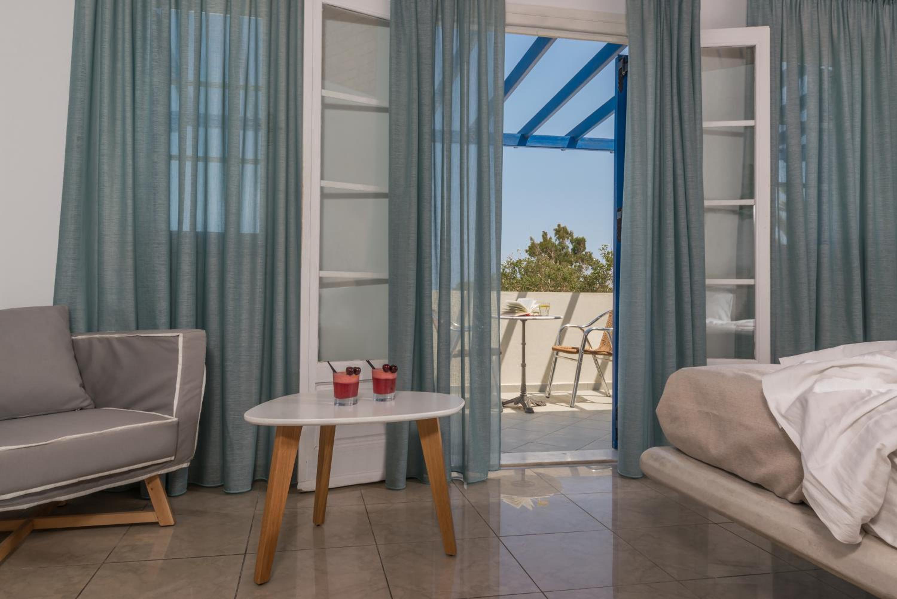 Superior Double Room with Garden View - Photo 5