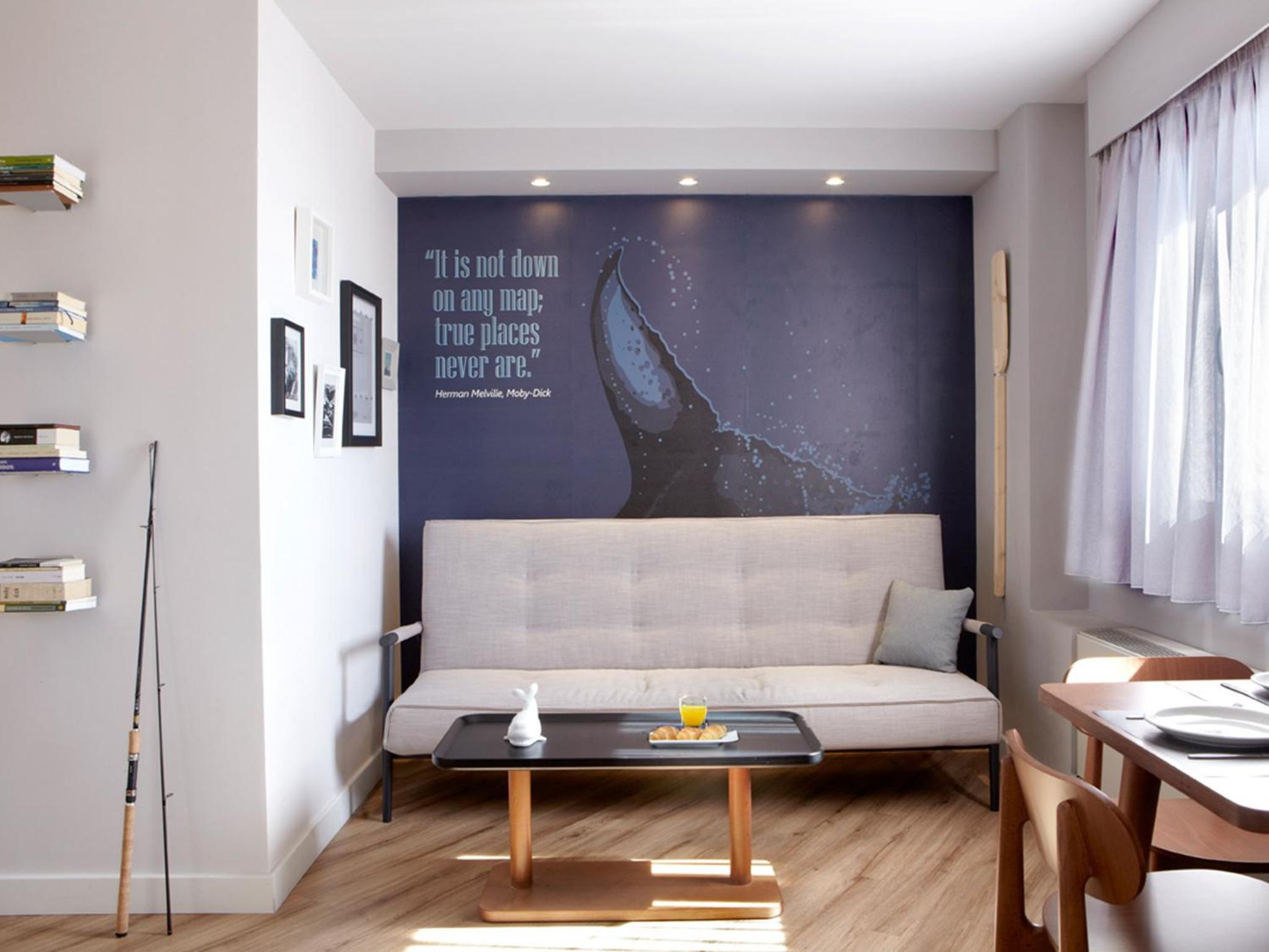 Premium One-Bedroom Suite - Photo 17