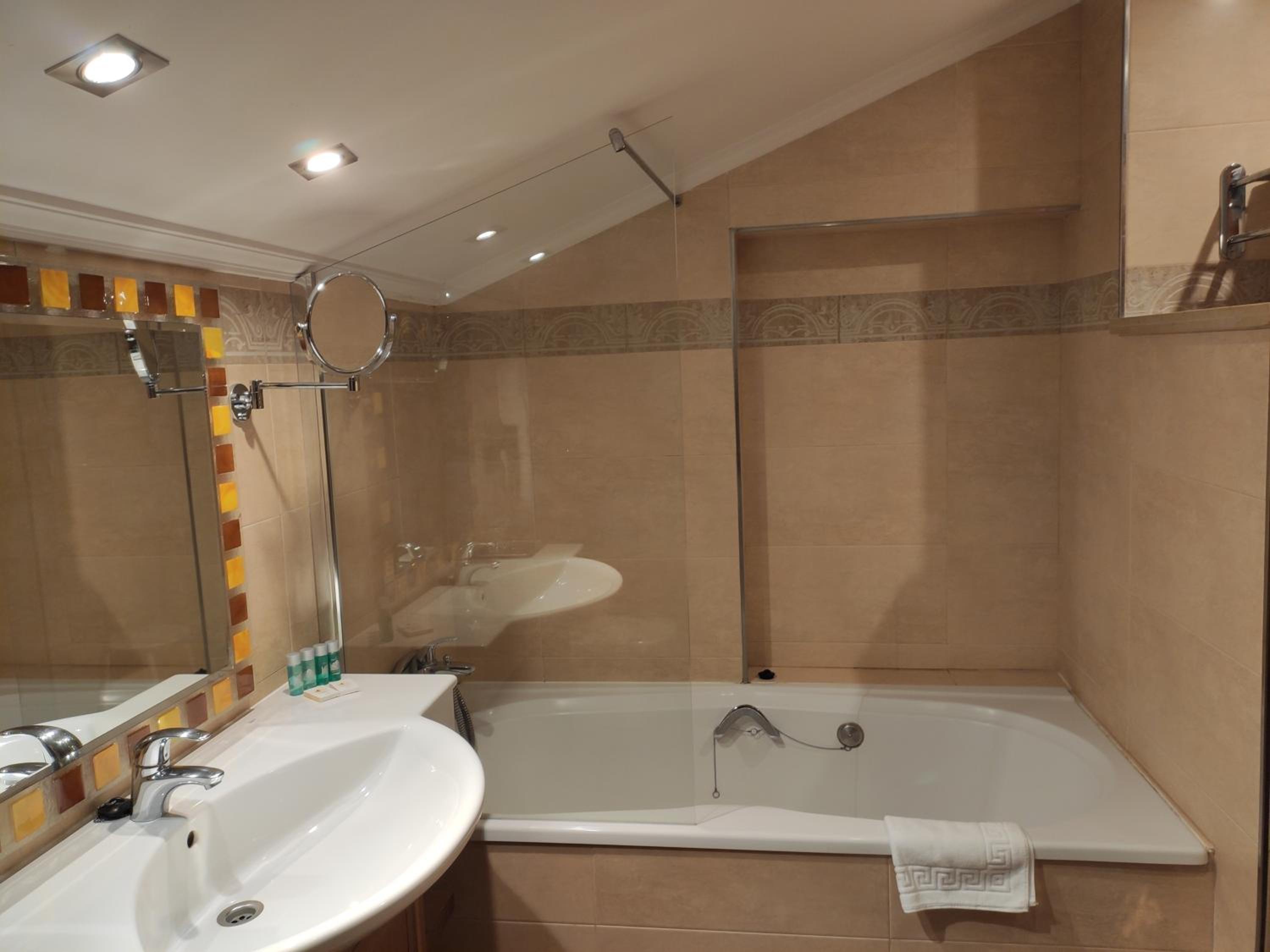 Standard Single Room photo 2
