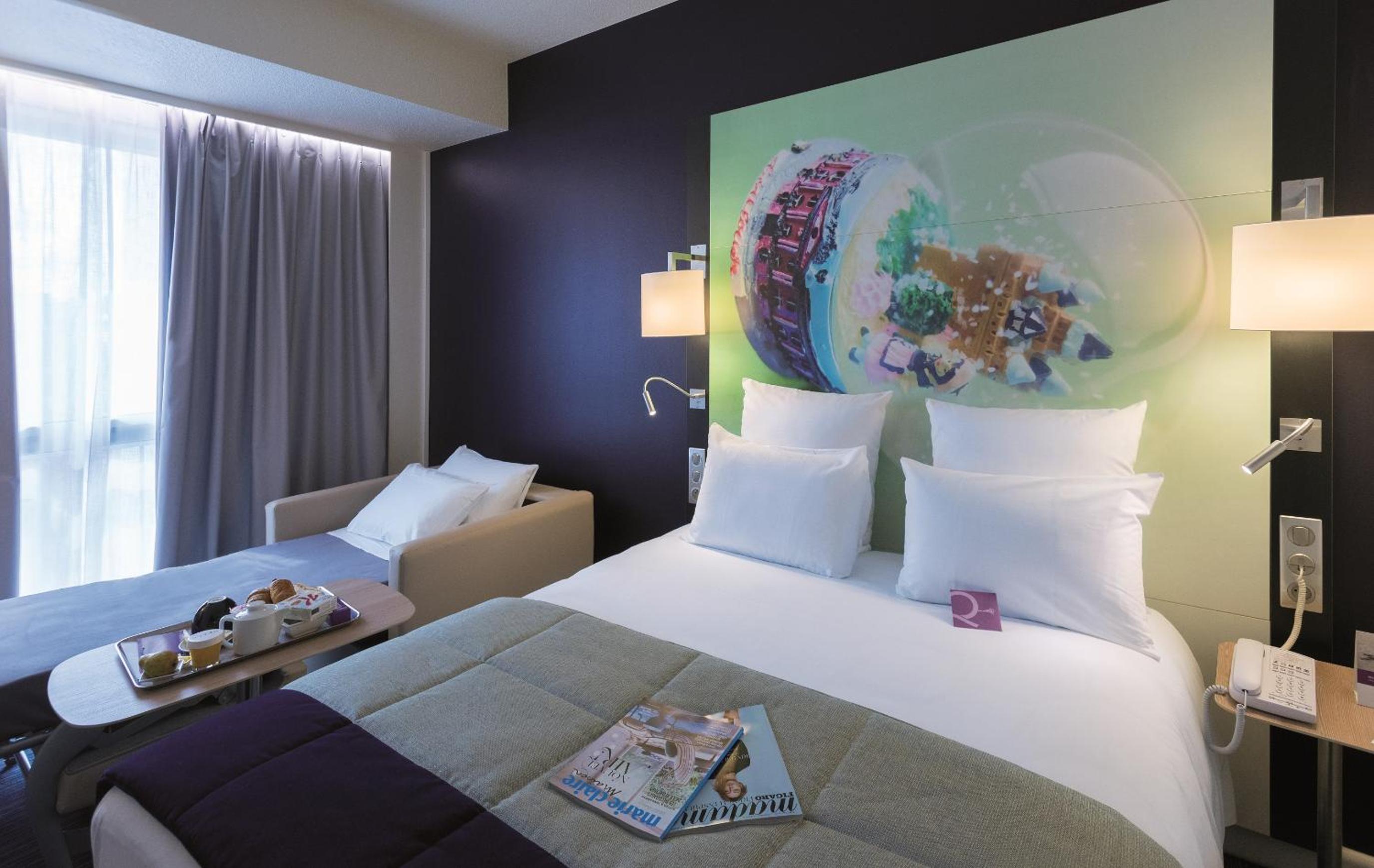 Double Room with Sofa Bed photo 2