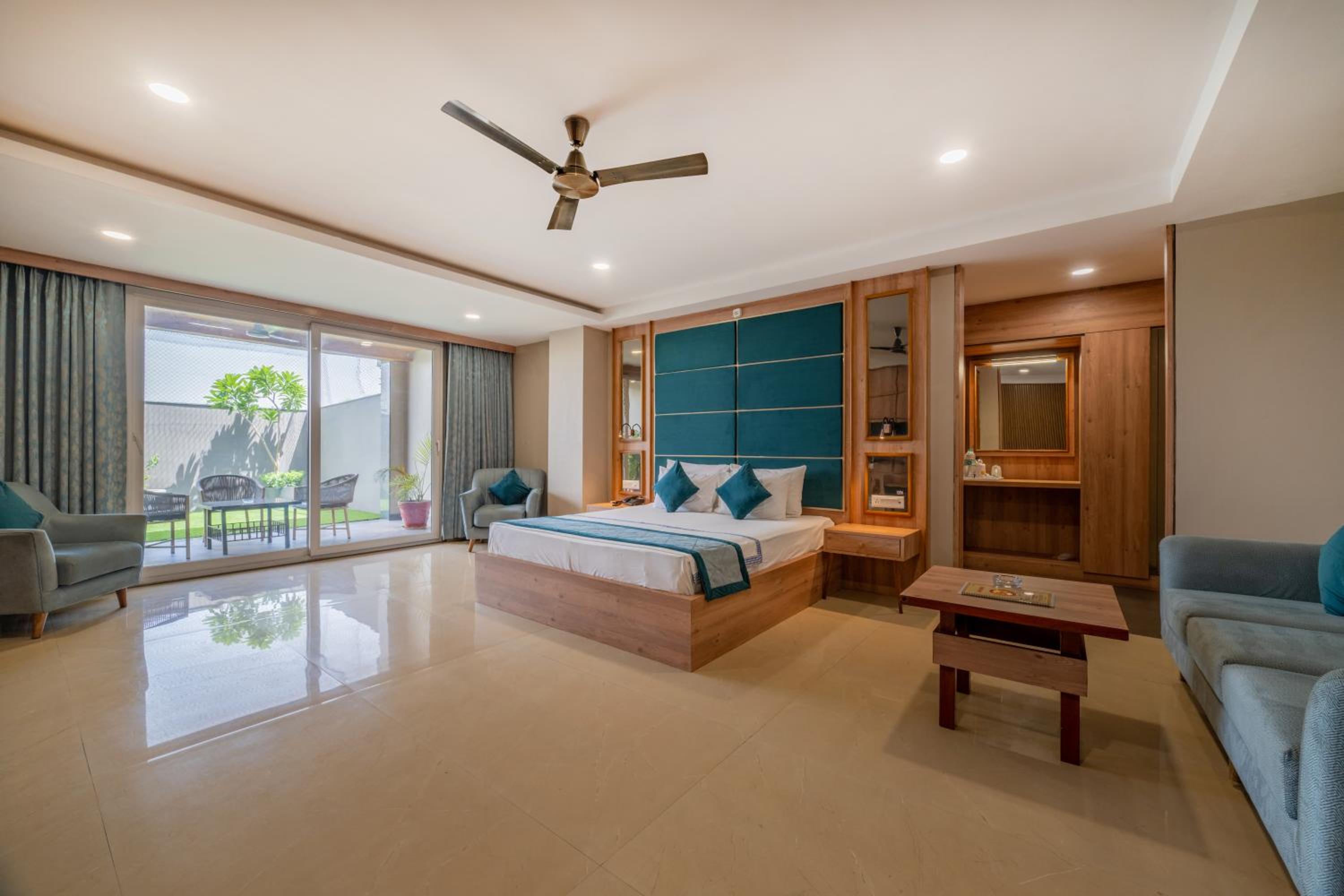 King Suite with Balcony