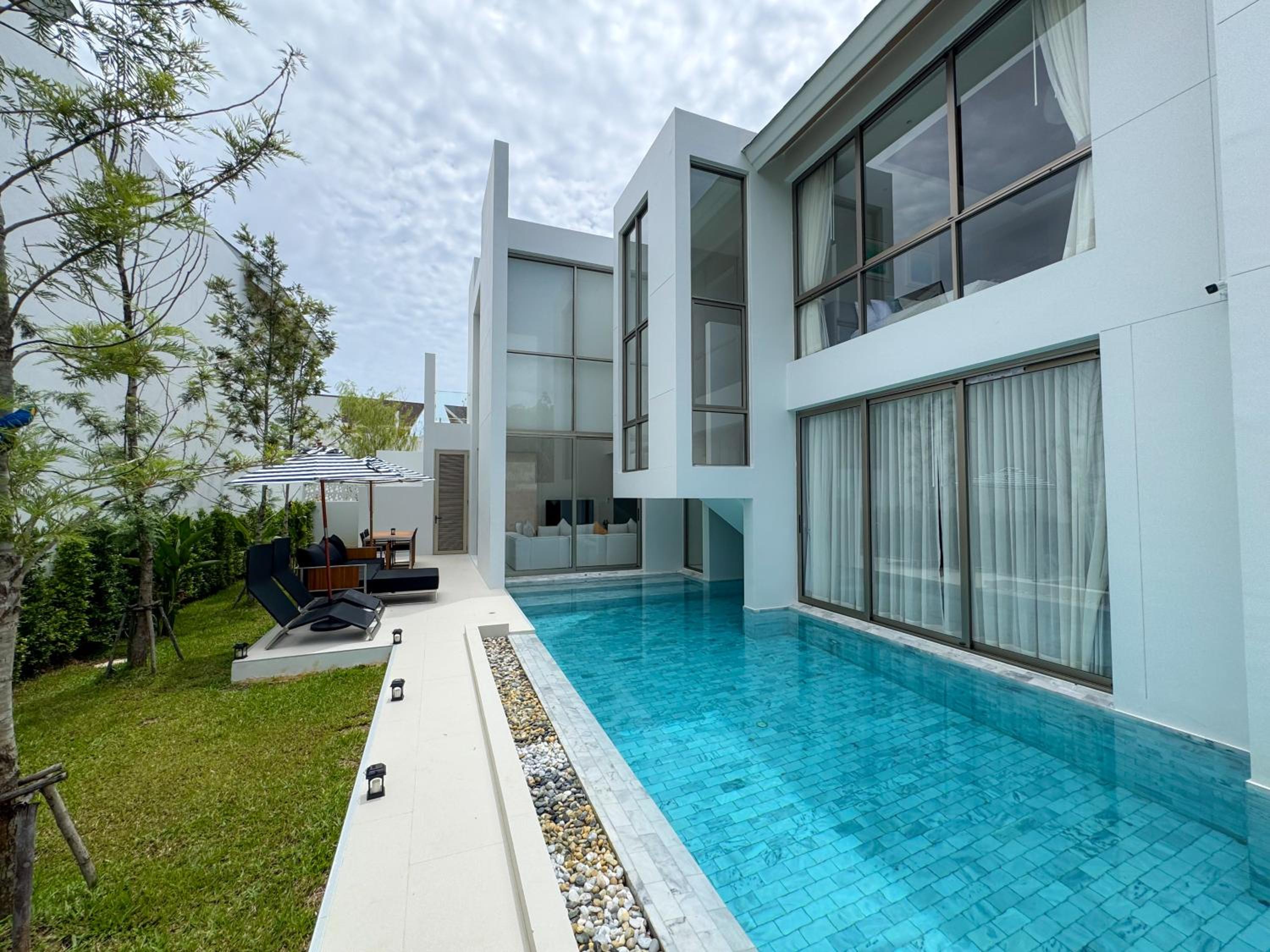 Three-Bedroom Villa photo 1