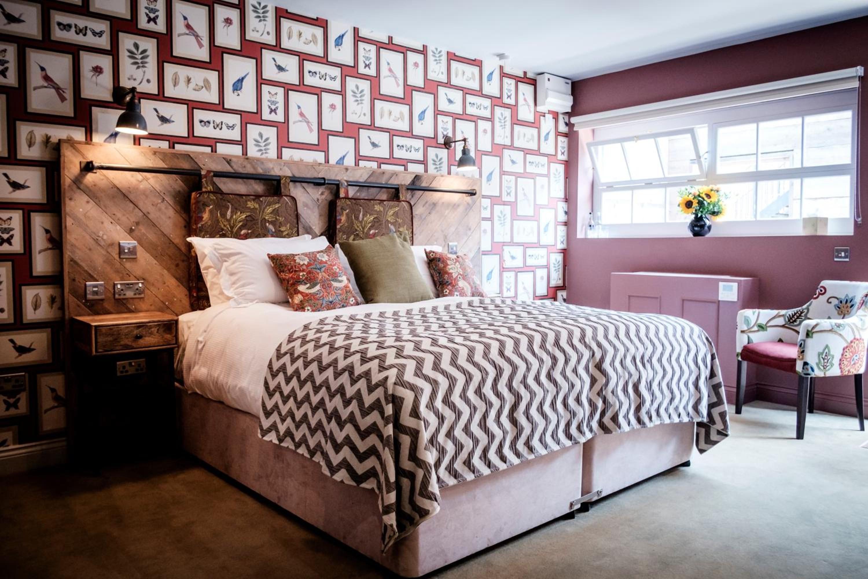 Deluxe King/Twin Room photo 1