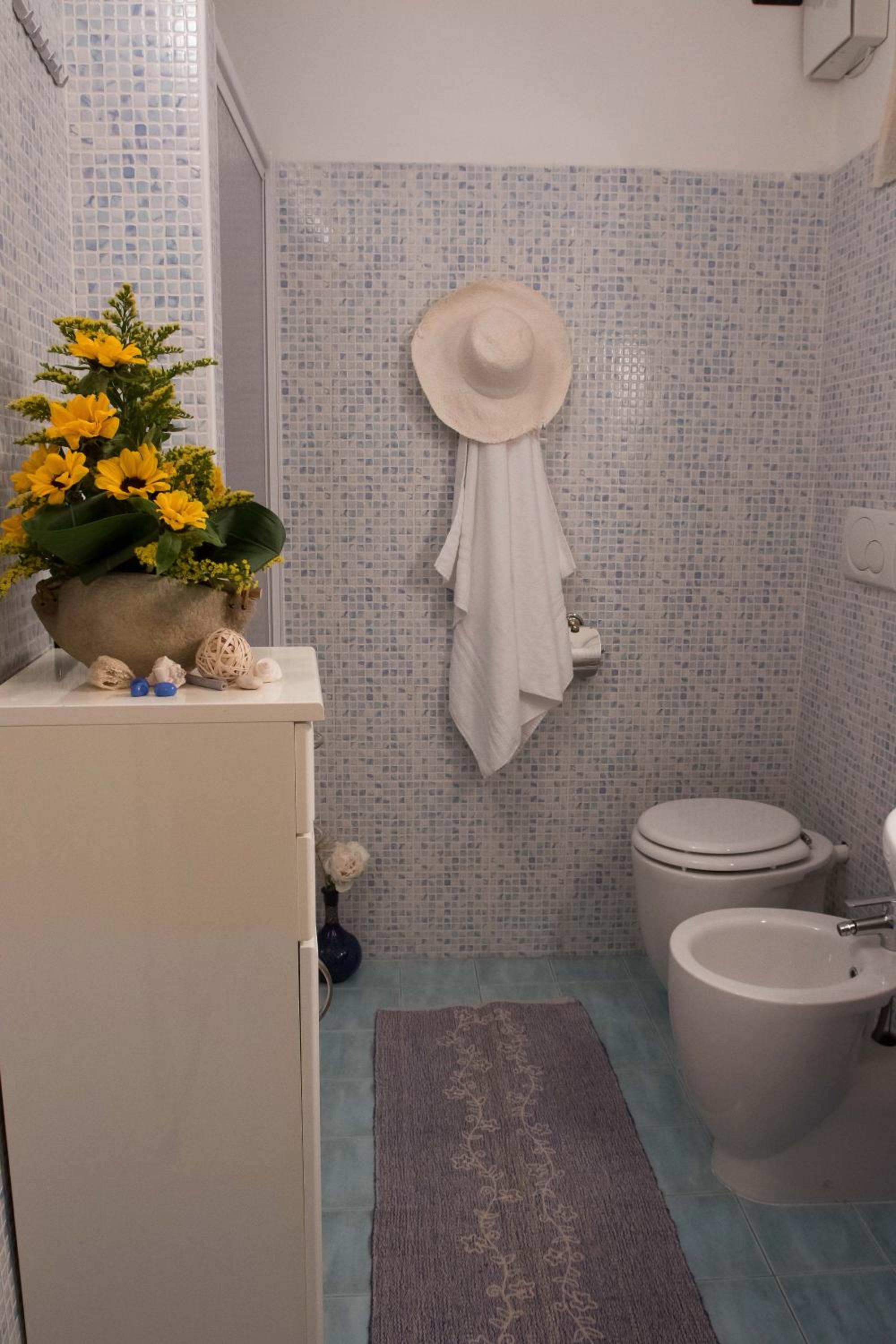 Studio Apartment with Sea View - Photo 8