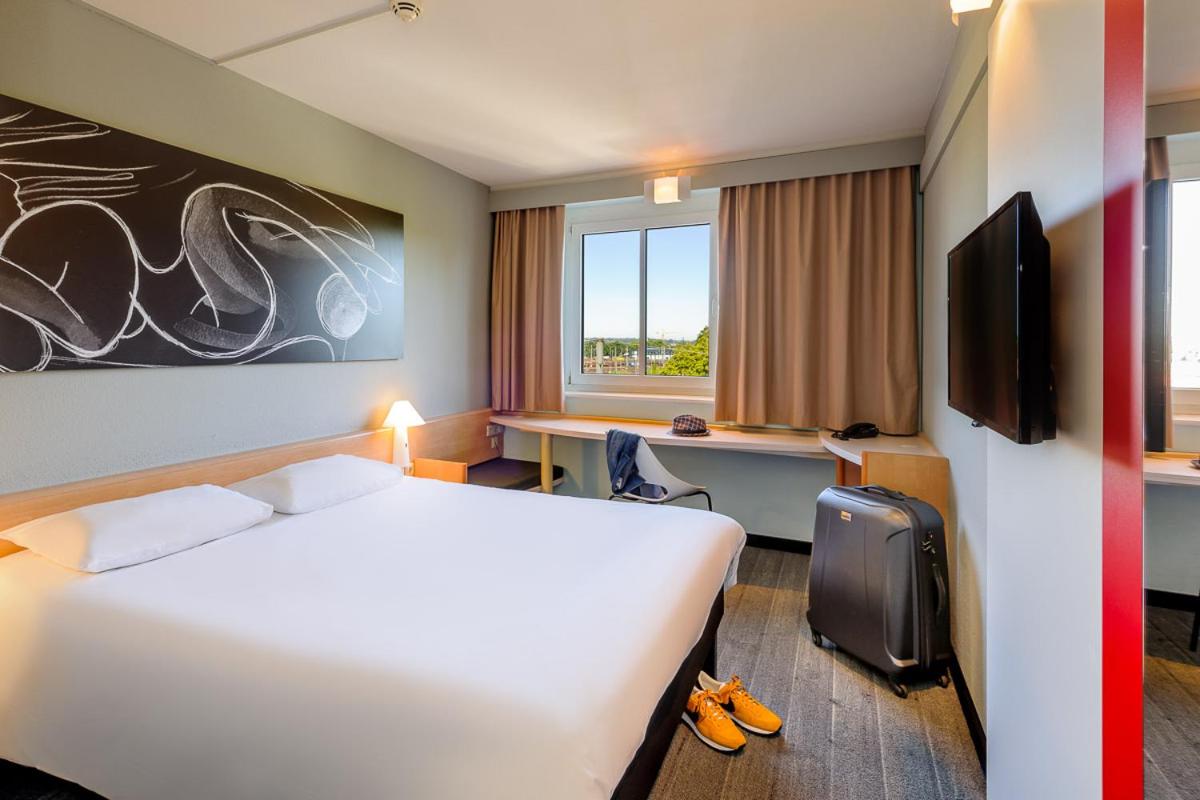 Double Room - Photo 8