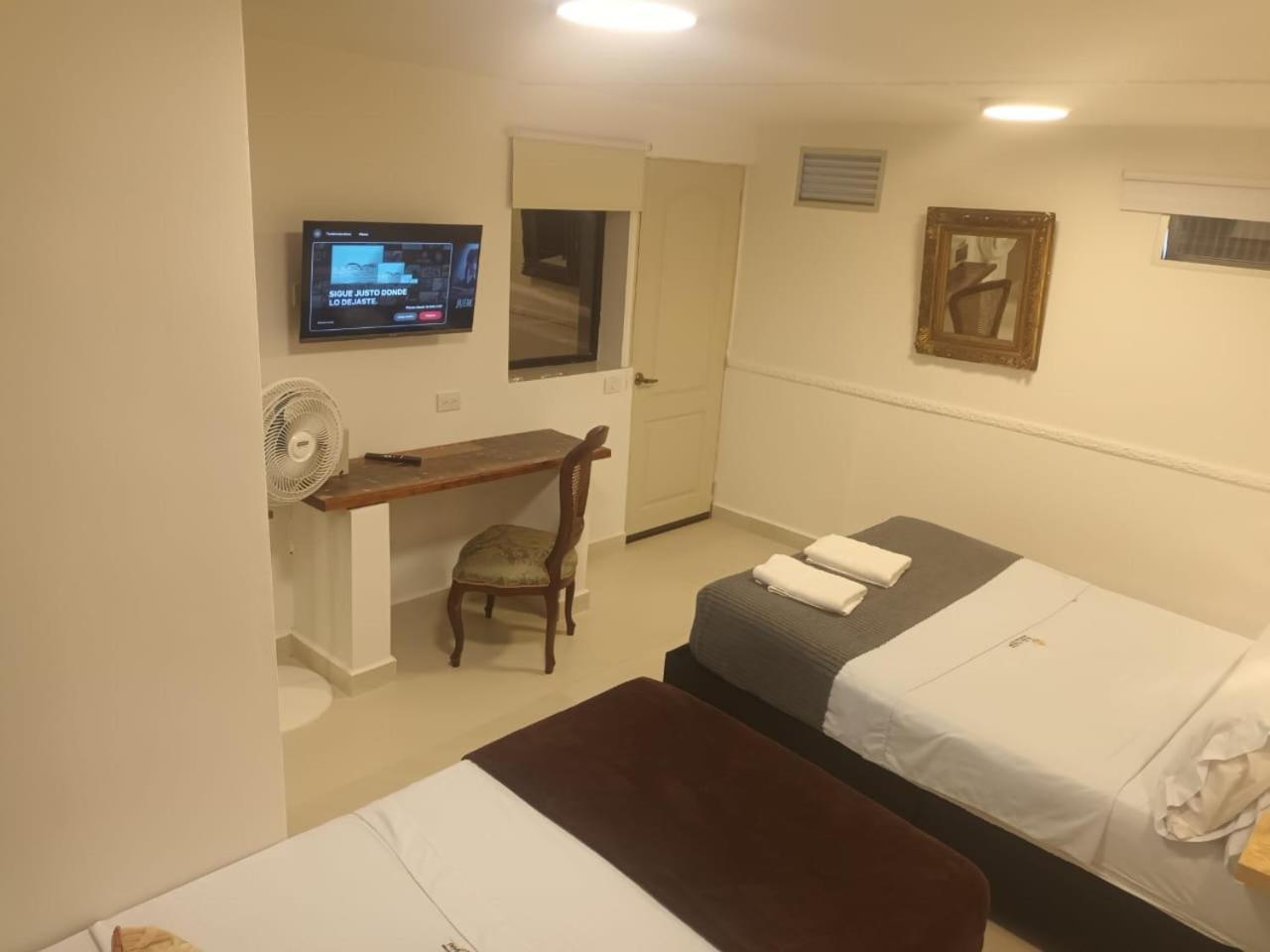 Deluxe Family Room