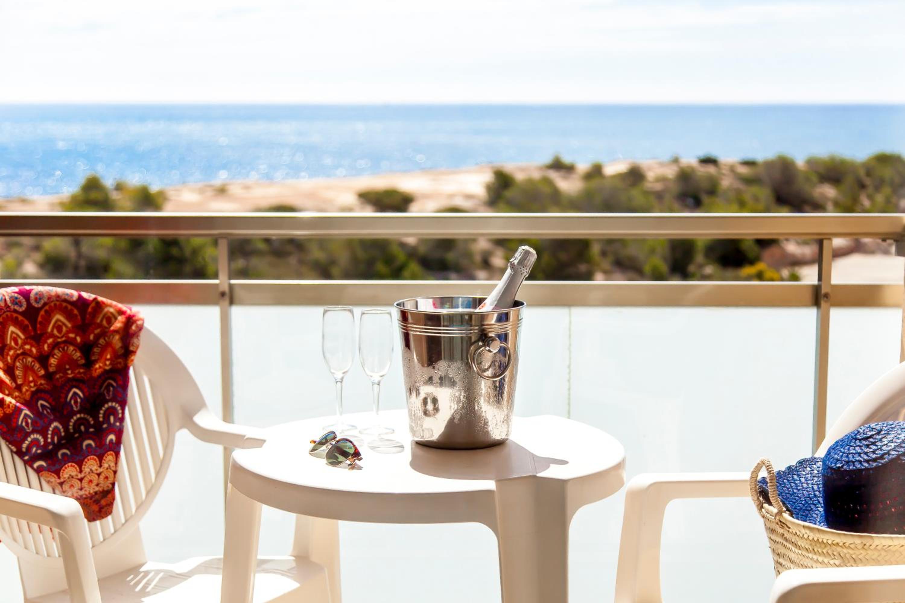 Superior Family Double Room with Sea View (2 Adults)