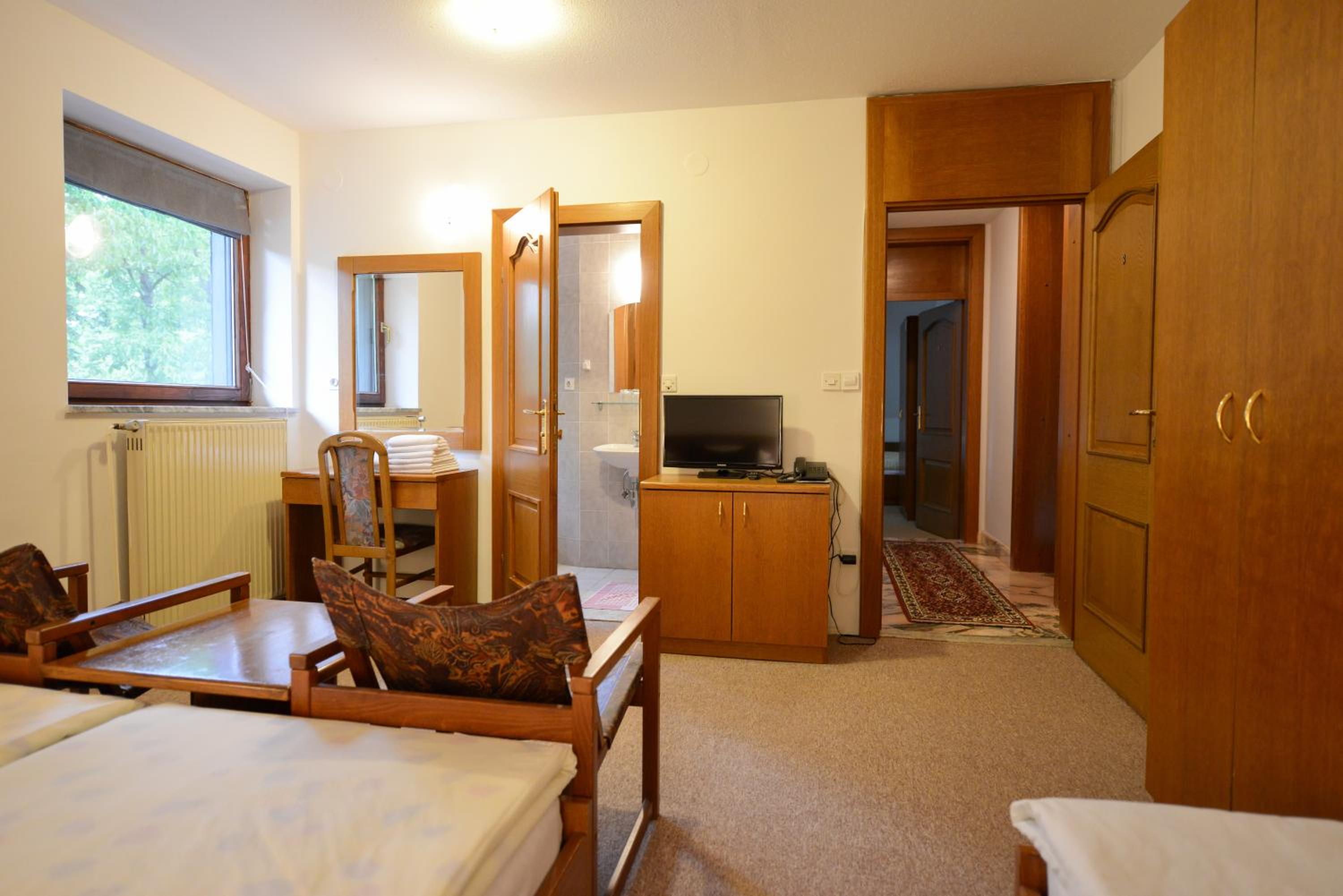 Double Room photo 3
