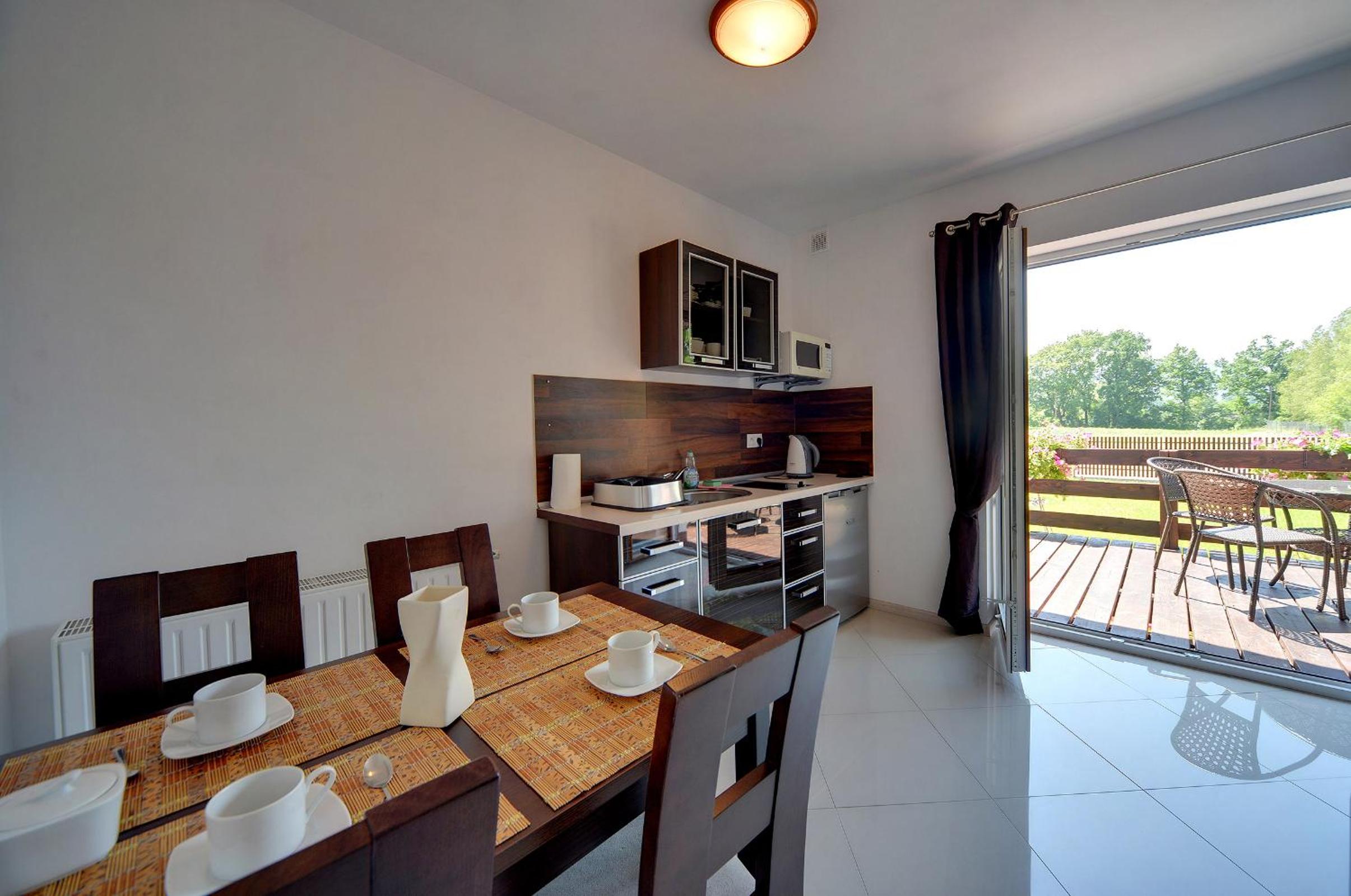 Apartment with Terrace photo 2