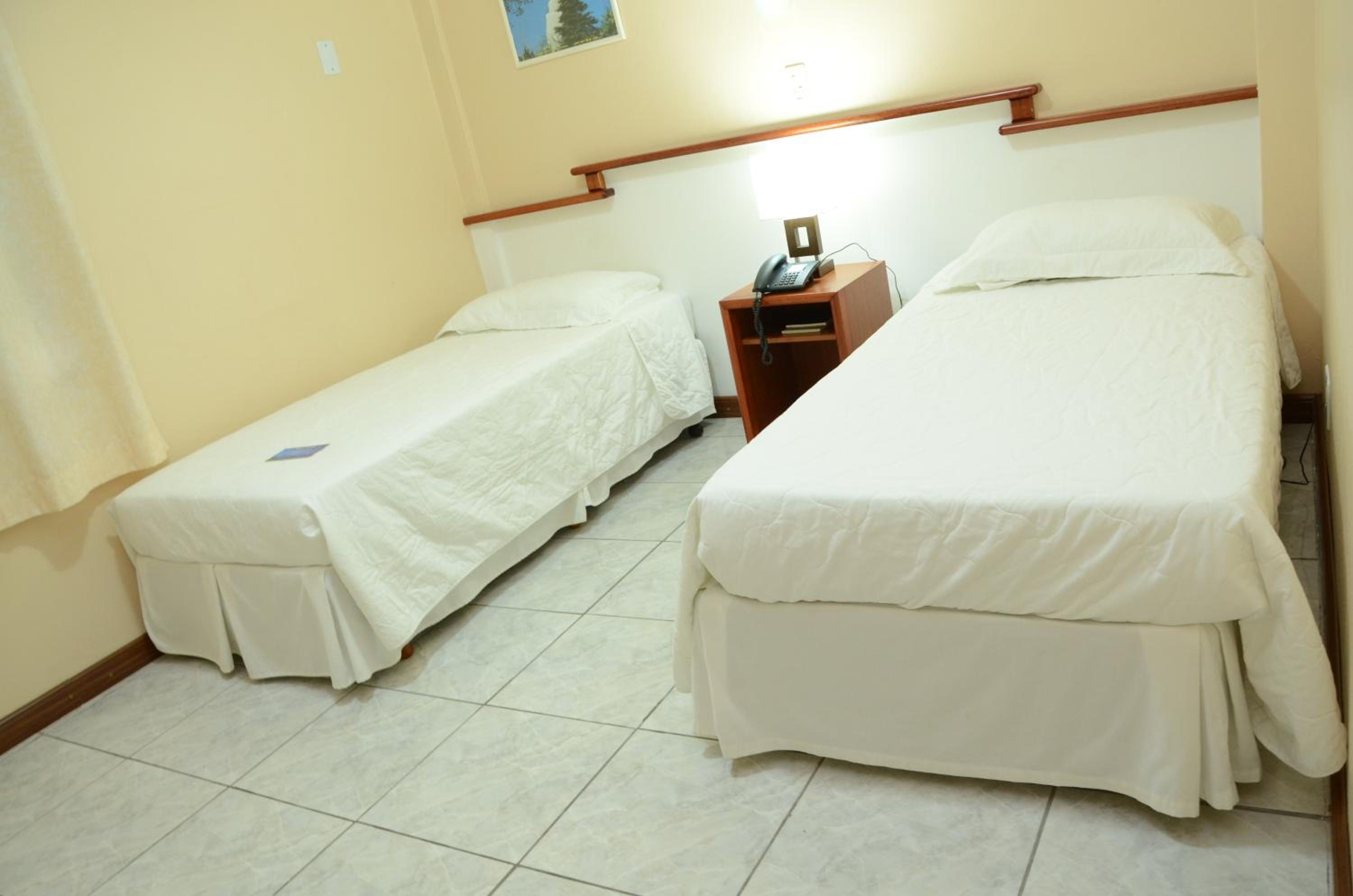 Deluxe Double or Twin Room photo 1