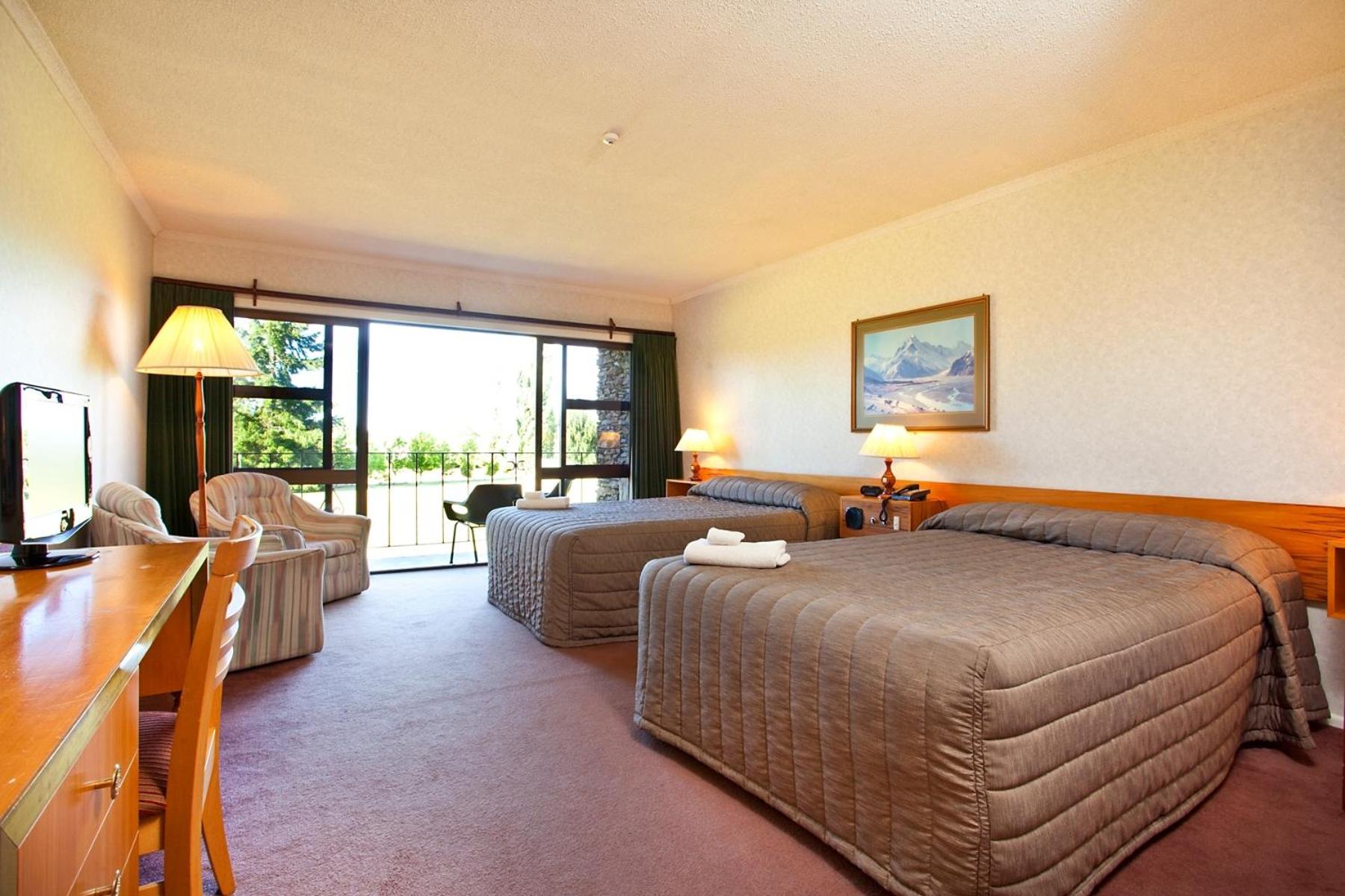Standard Twin Room - Photo 2