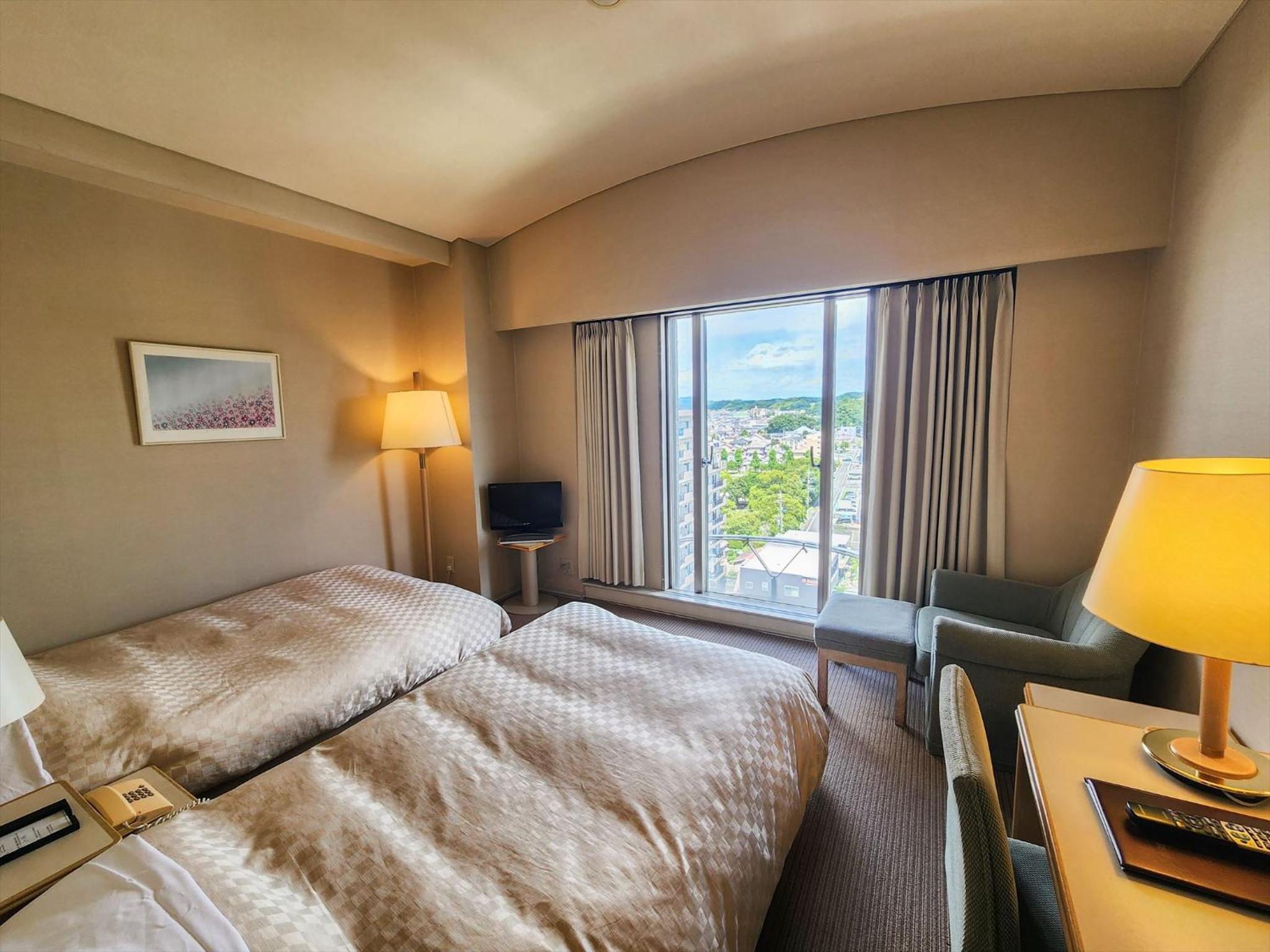Standard Twin Room-Non-Smoking - Photo 2