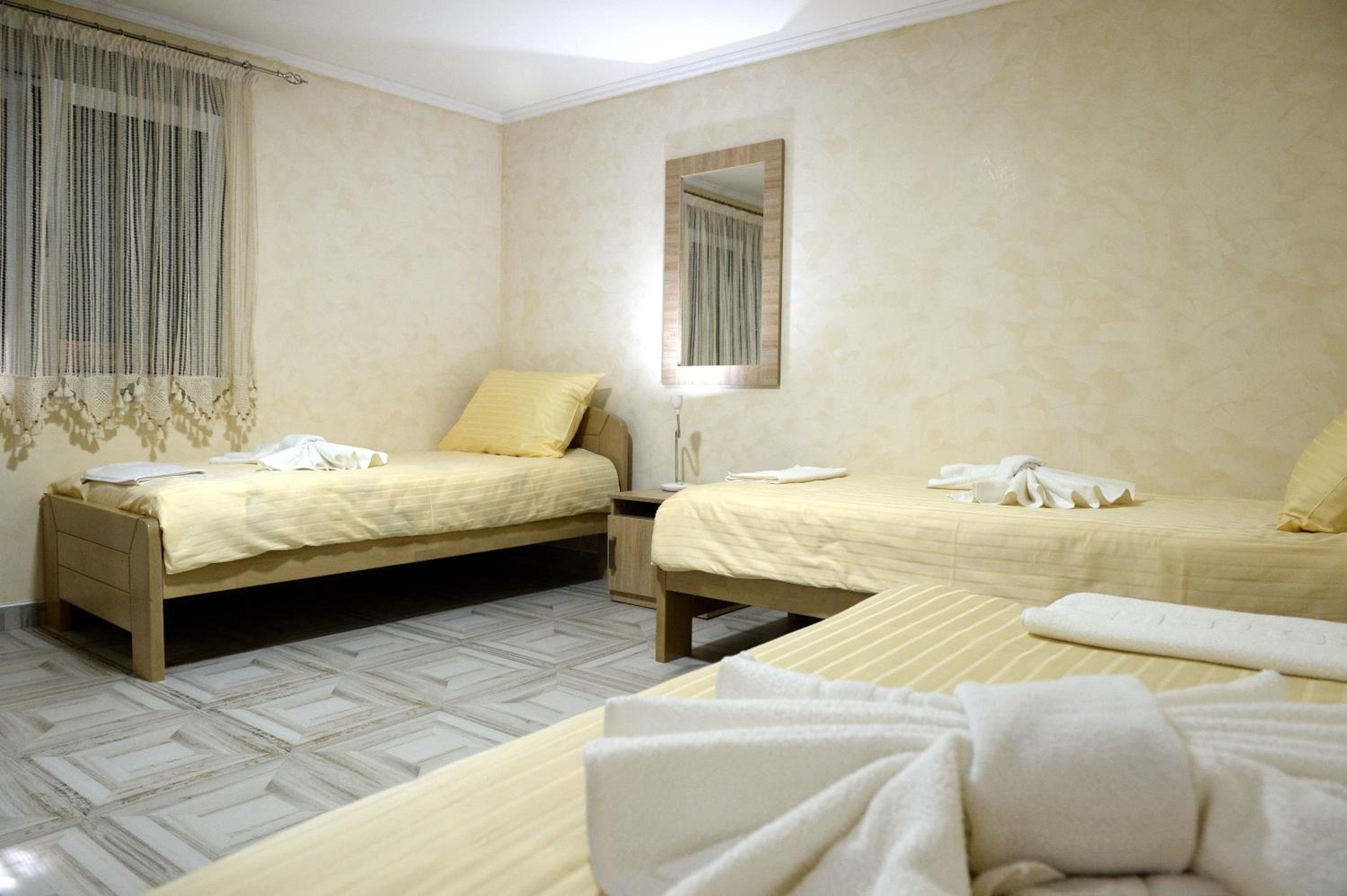 Studio Apartment photo 3