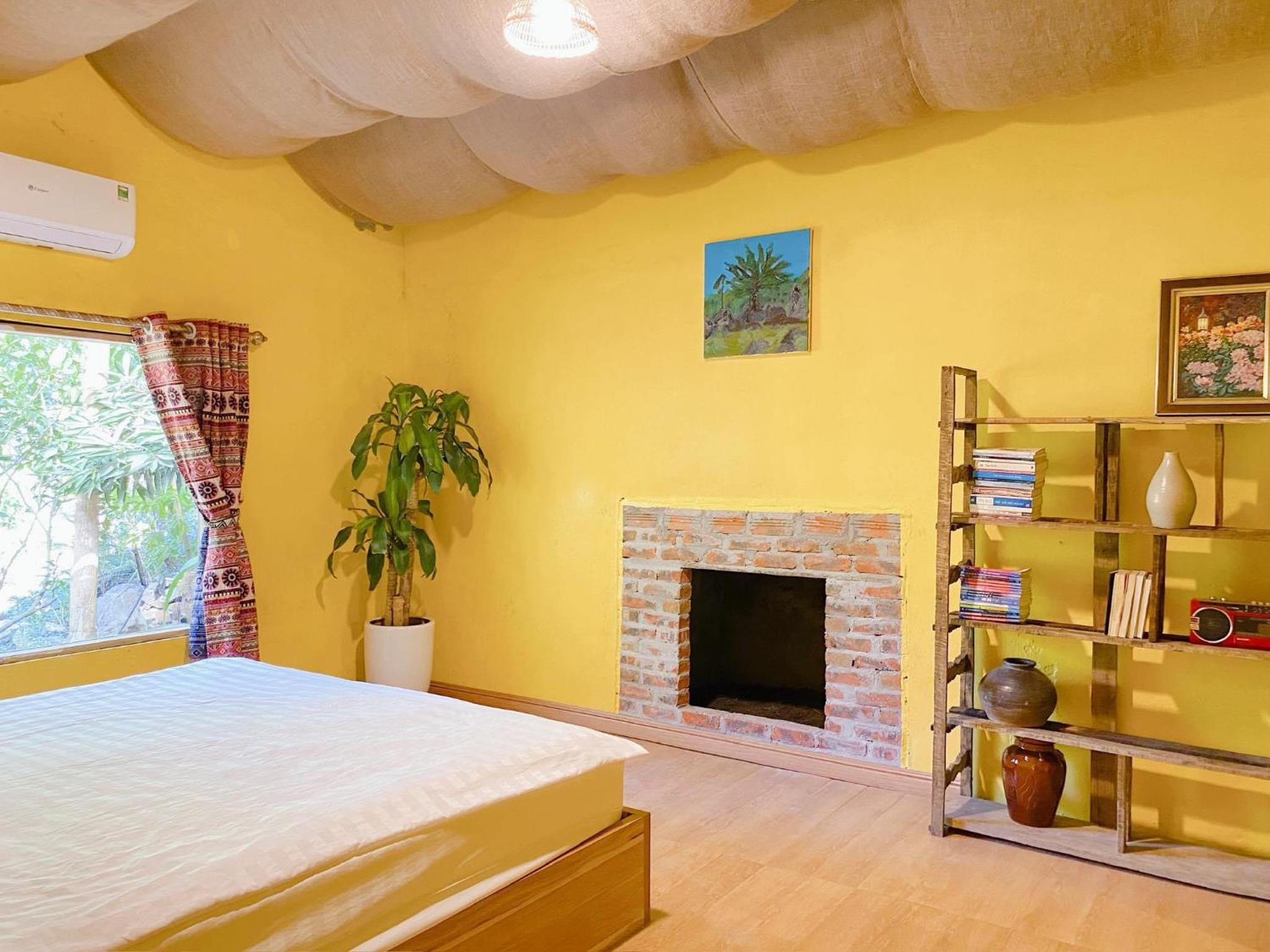 Two-Bedroom Apartment with Balcony and Terrace photo 3
