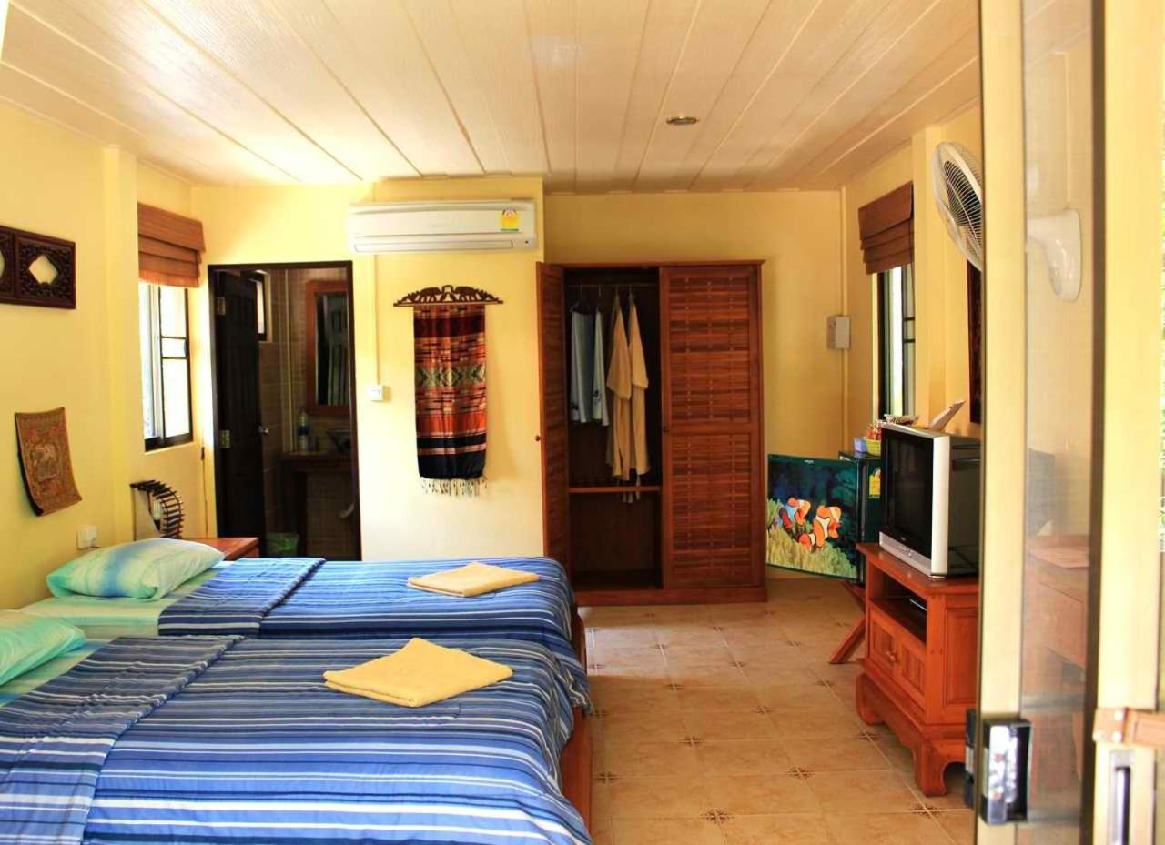 Deluxe Bungalow with Fan photo 1