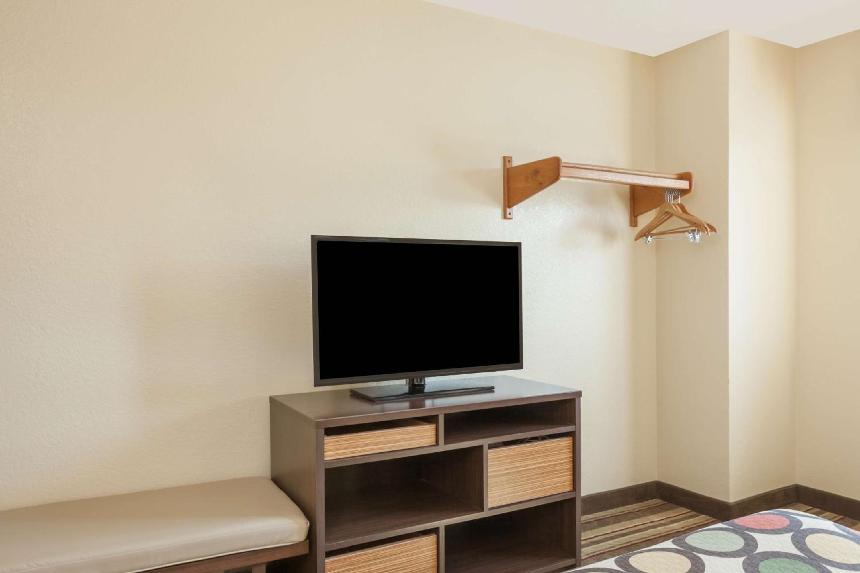 Double Room - Photo 5