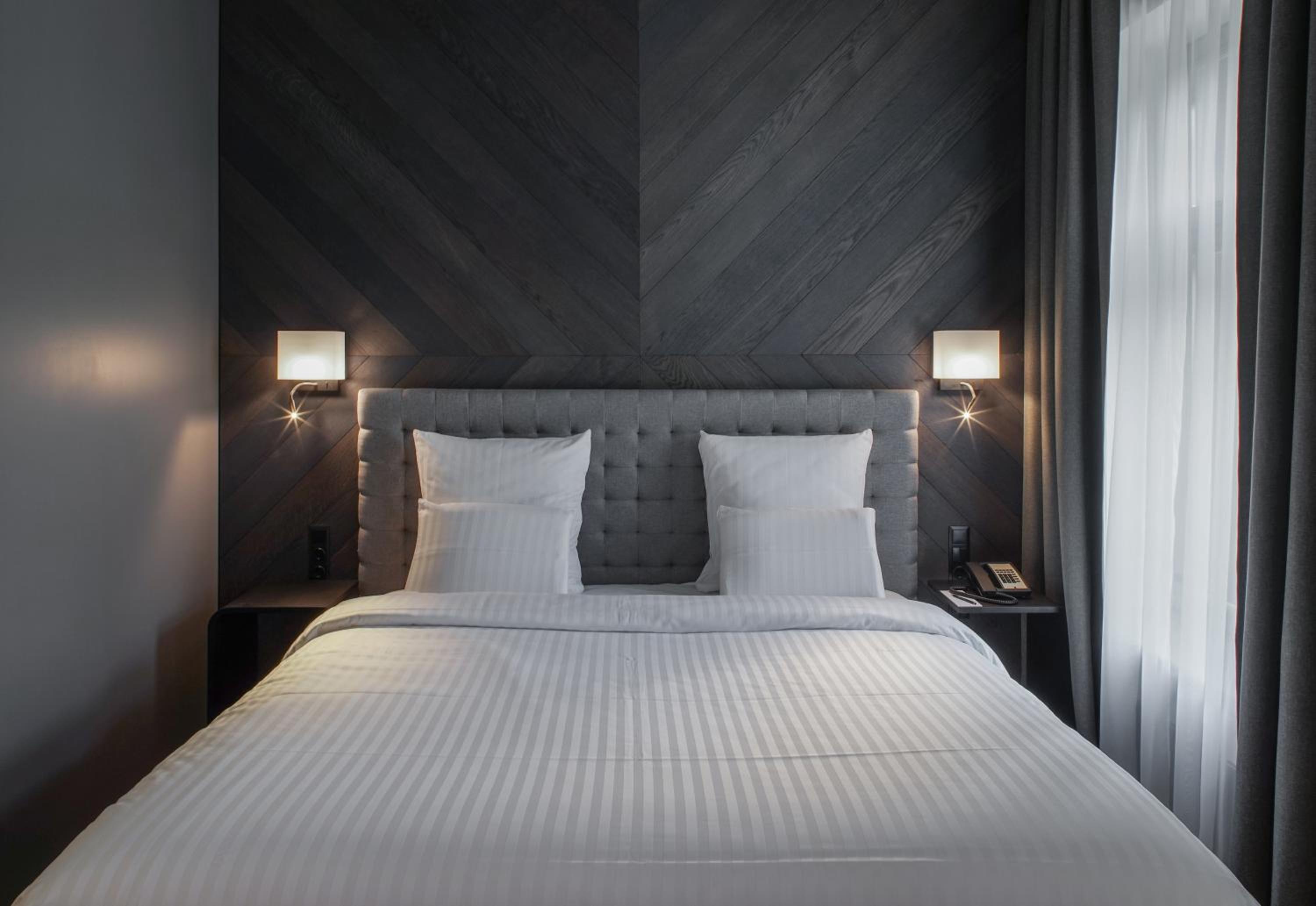 Superior Double Room - Photo 3