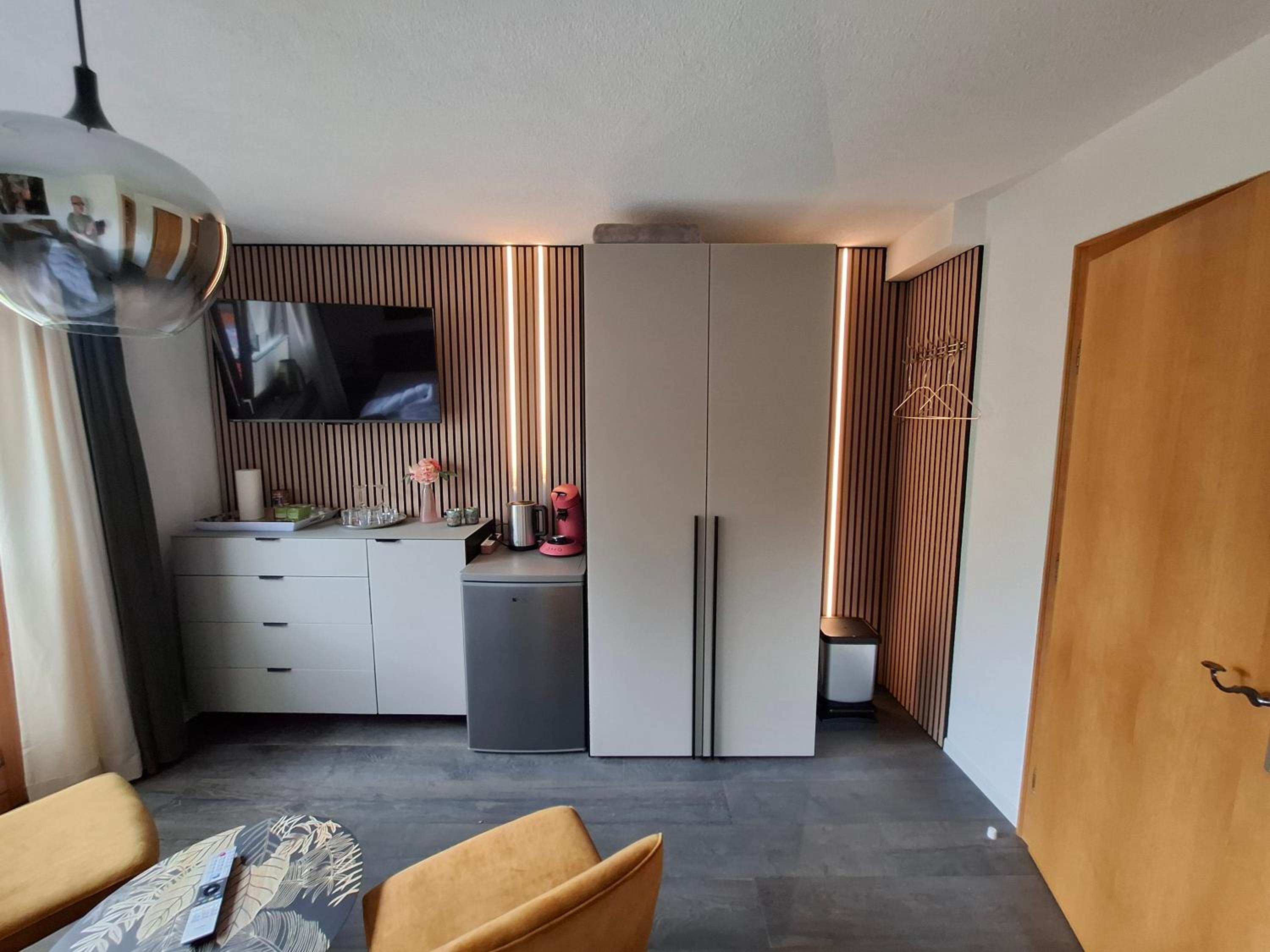 Deluxe Double or Twin Room photo 3