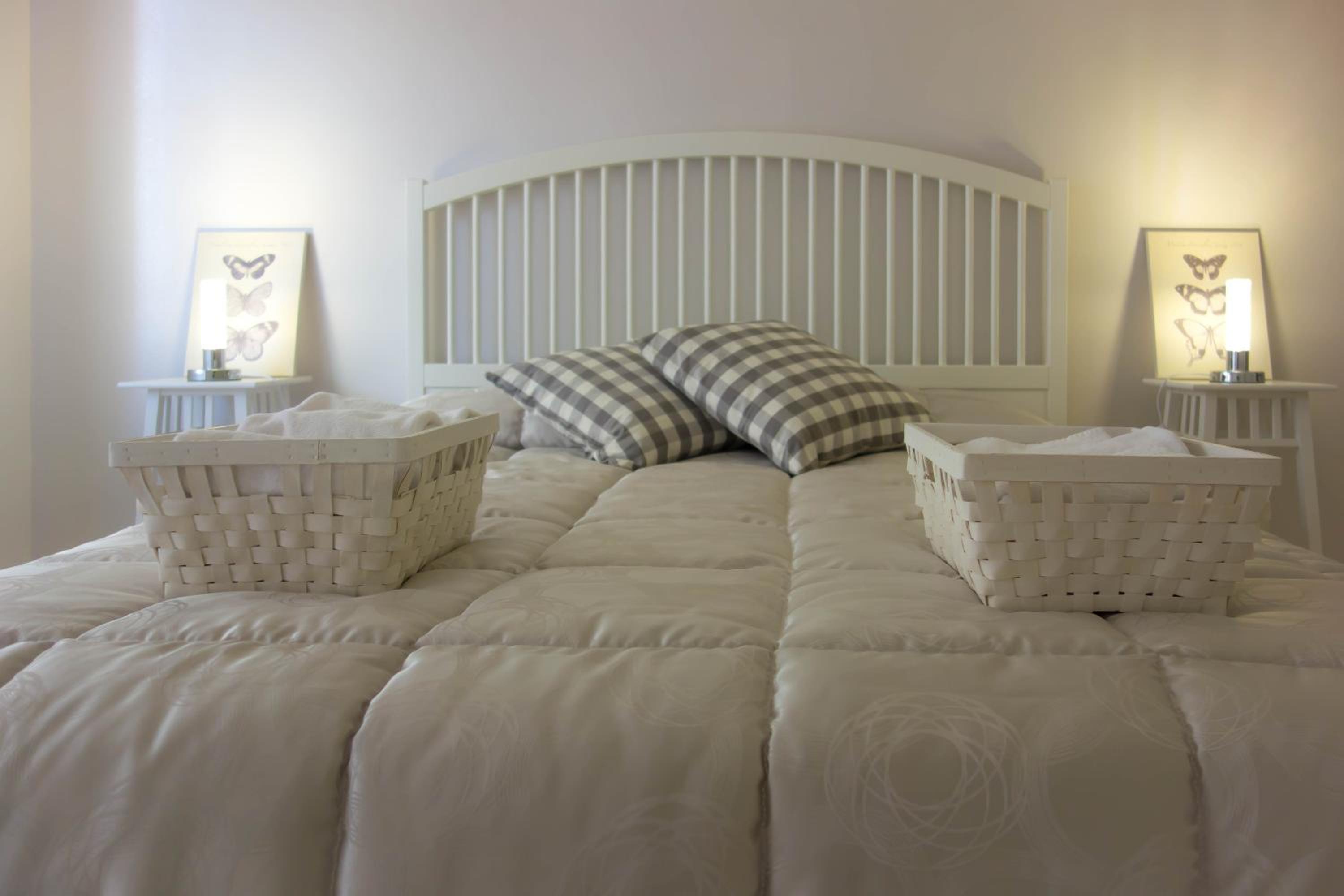 Economy Triple Room with Shared Bathroom