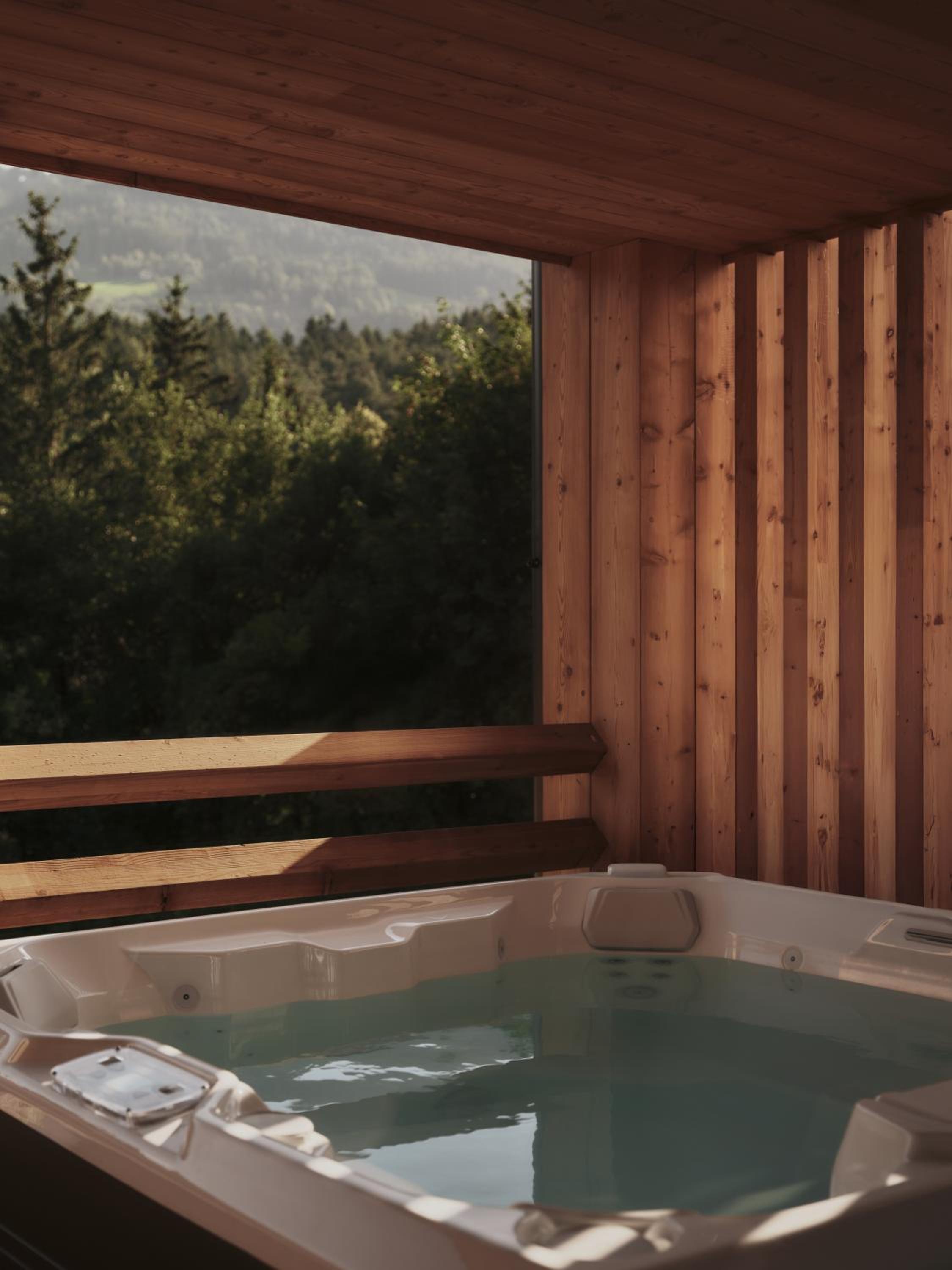 Suite with Spa Bath