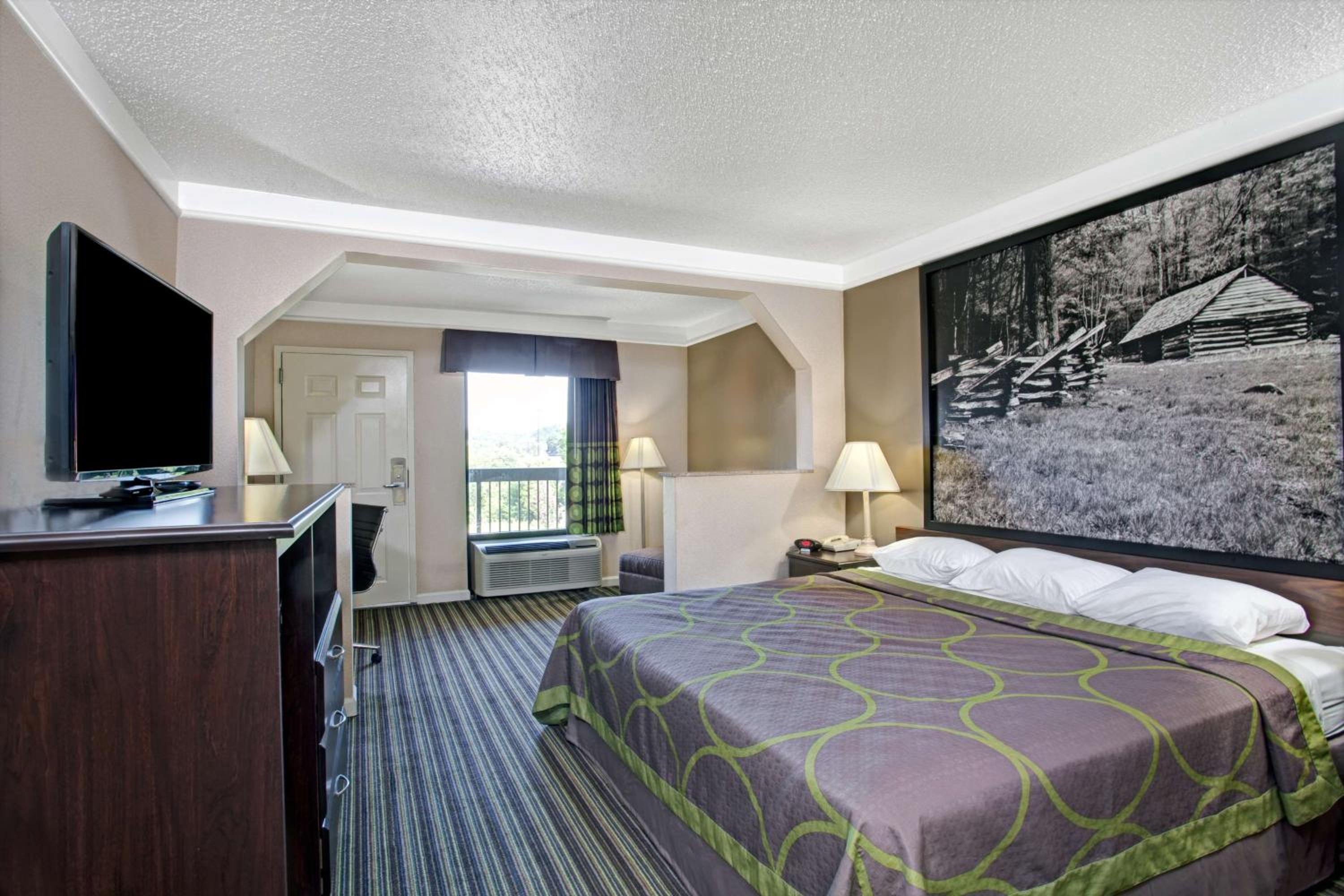 King Room - Disability Access - Non-Smoking - Photo 1
