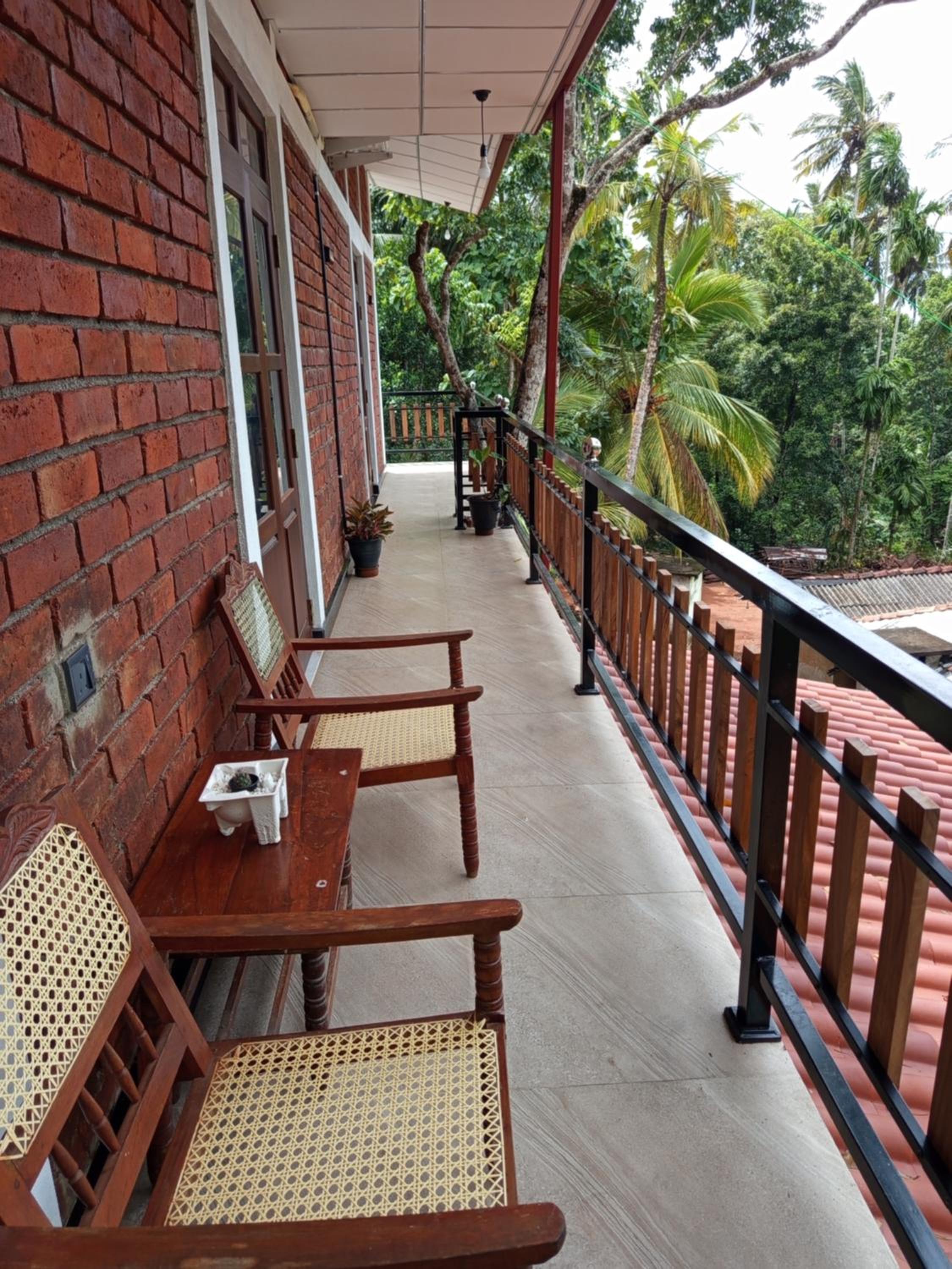 Deluxe Double Room with Balcony photo 2