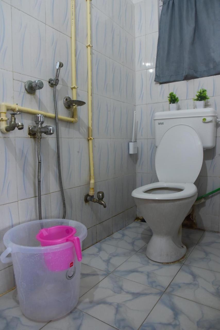 Single Room with Private External Bathroom photo 3