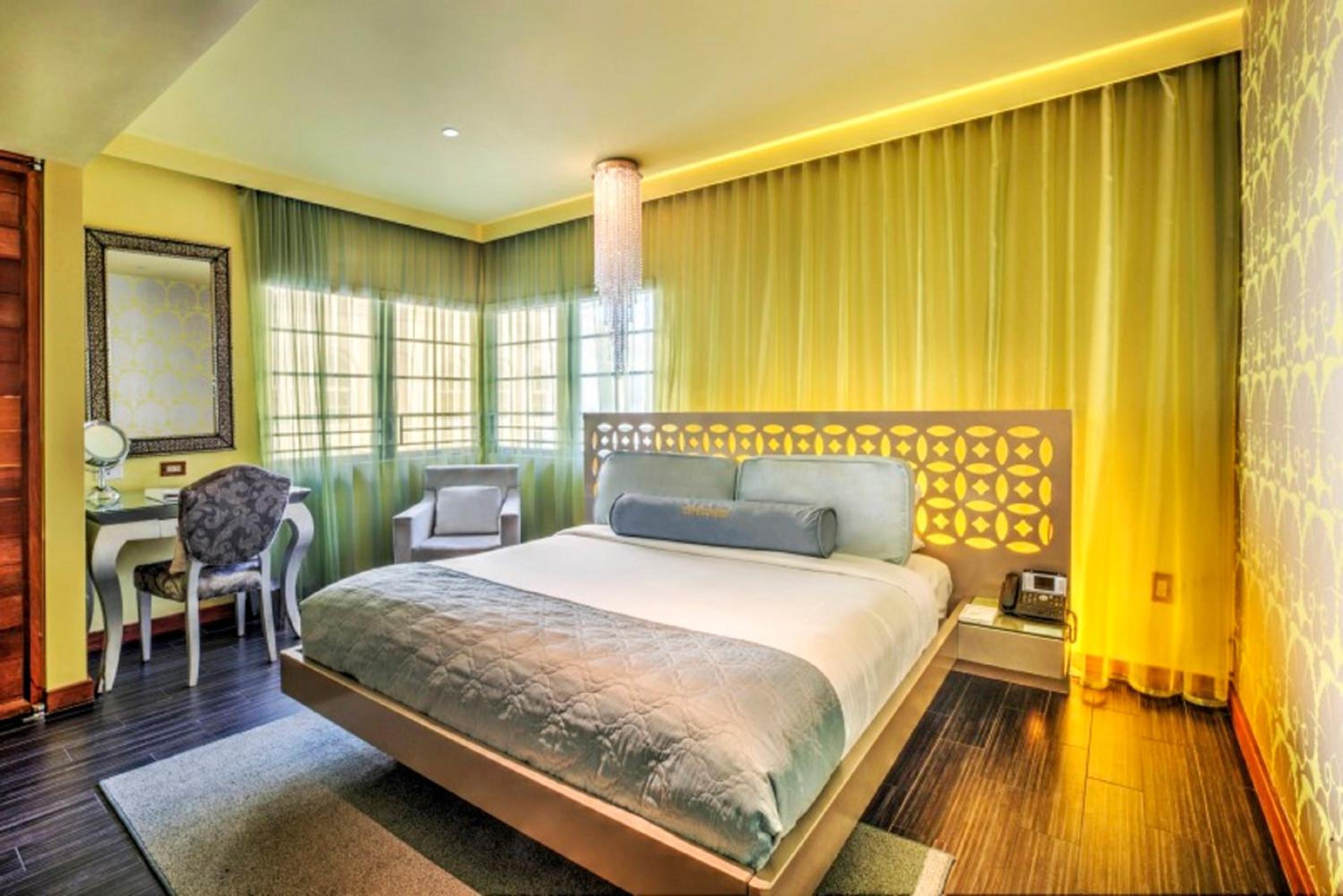Sun Suite  - Photo 4