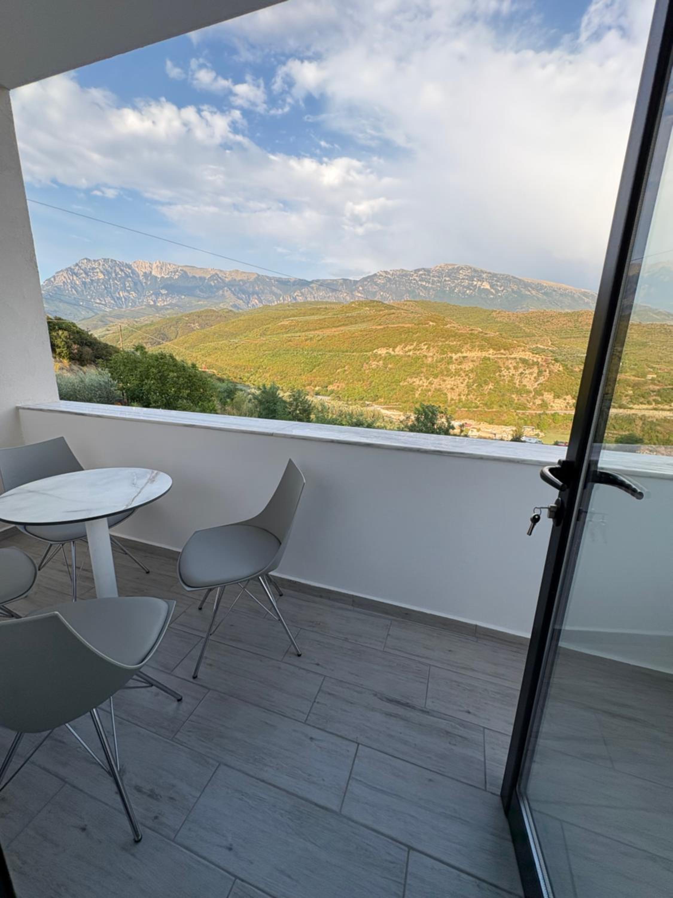 Family Room with Mountain View
