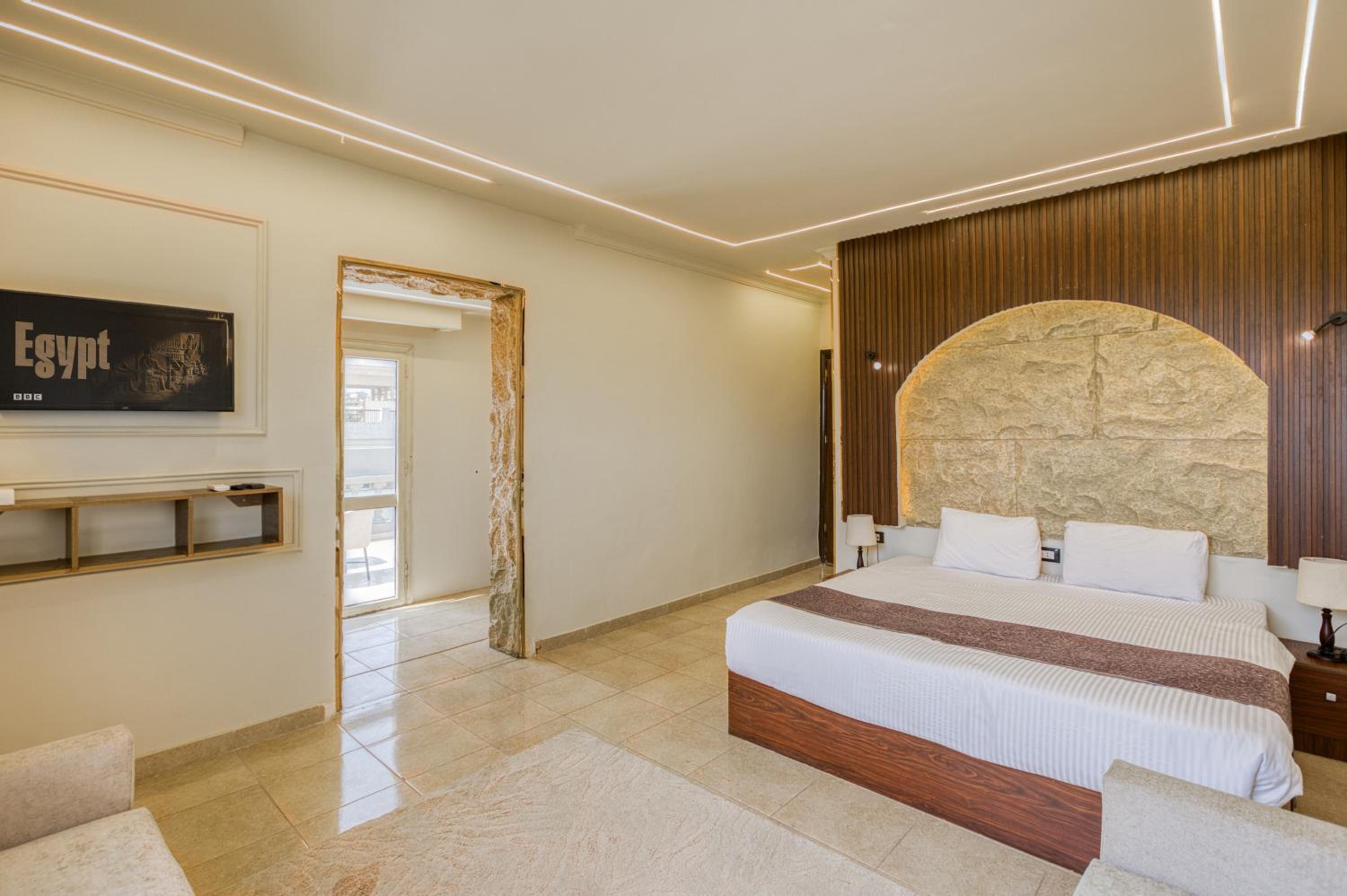 Superior Double or Twin Room with Terrace