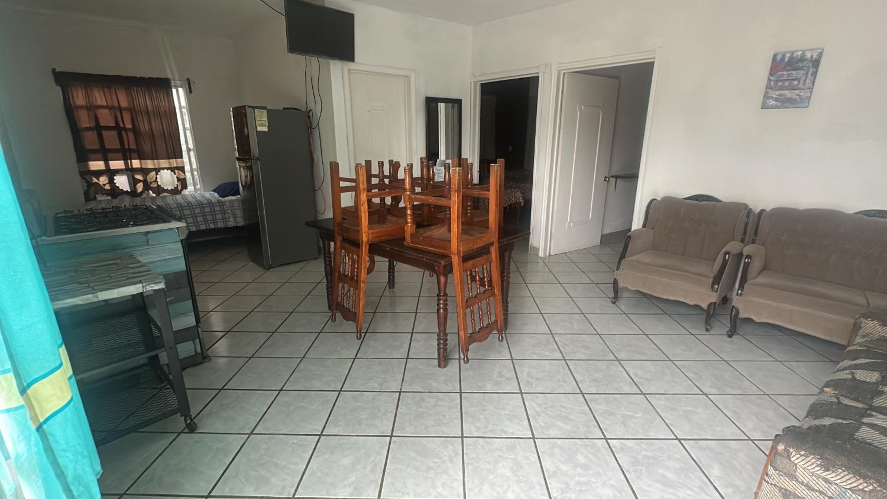 Standard Family Room photo 1
