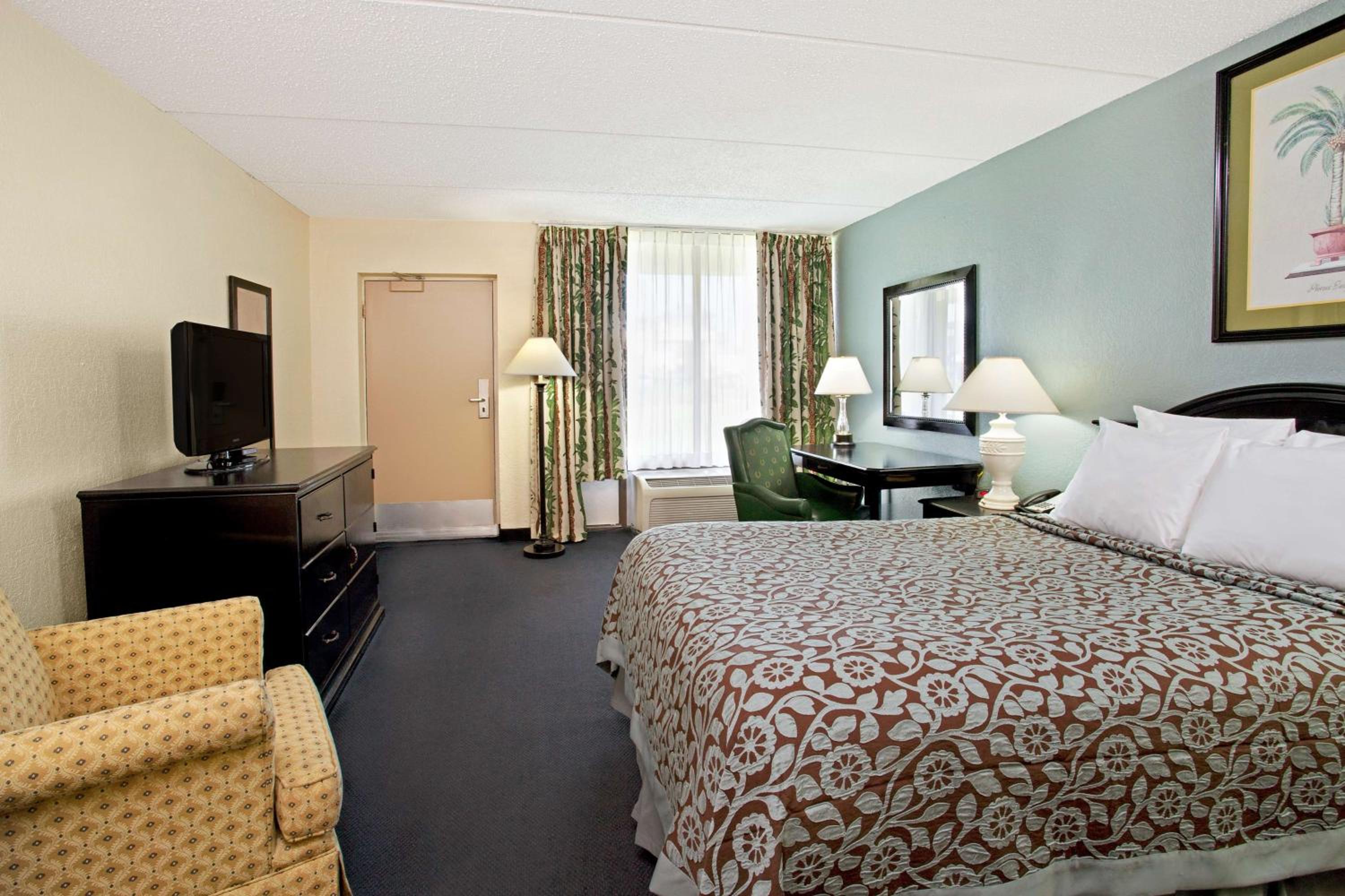 King Room - Non-Smoking