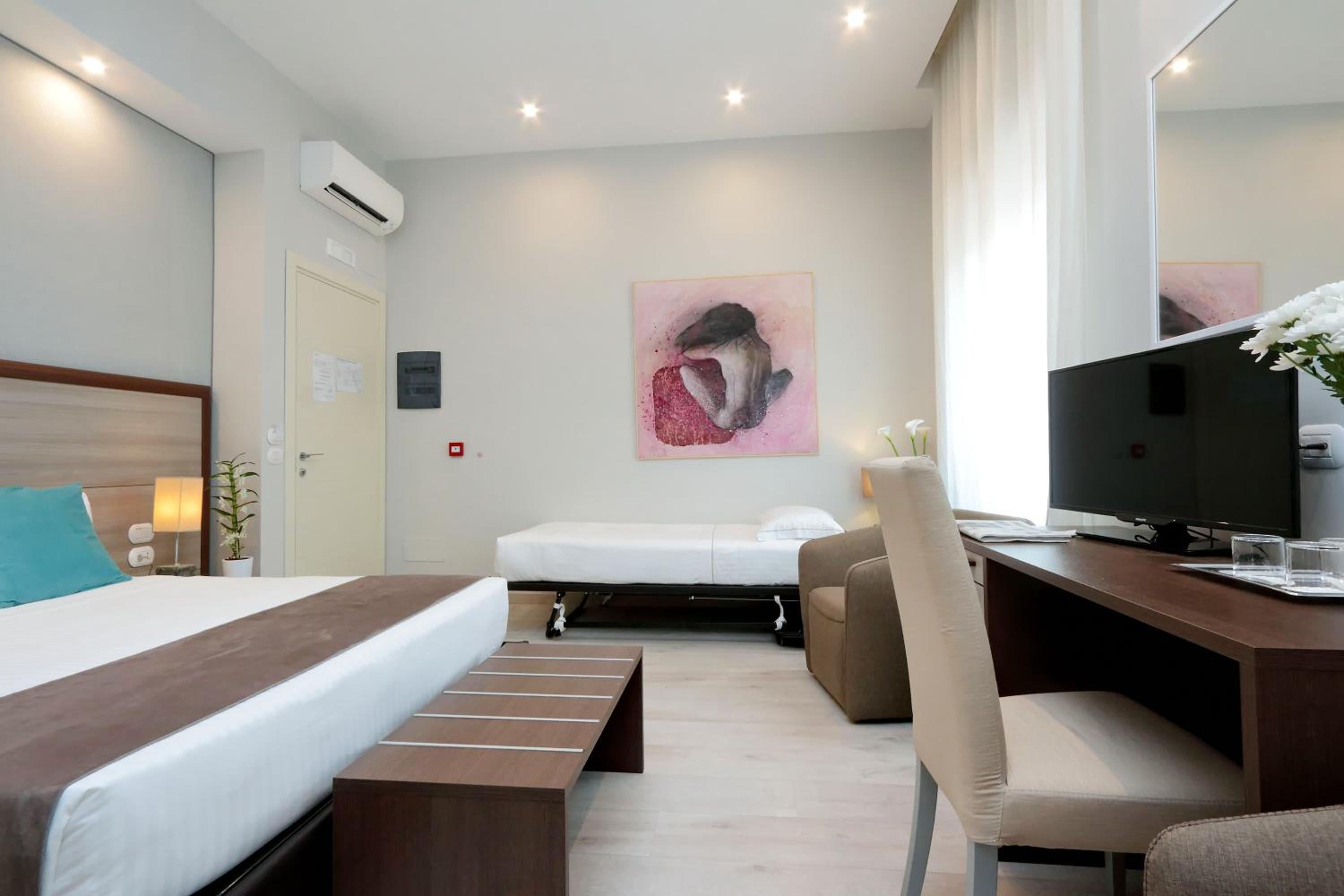 Superior Double Room photo 2