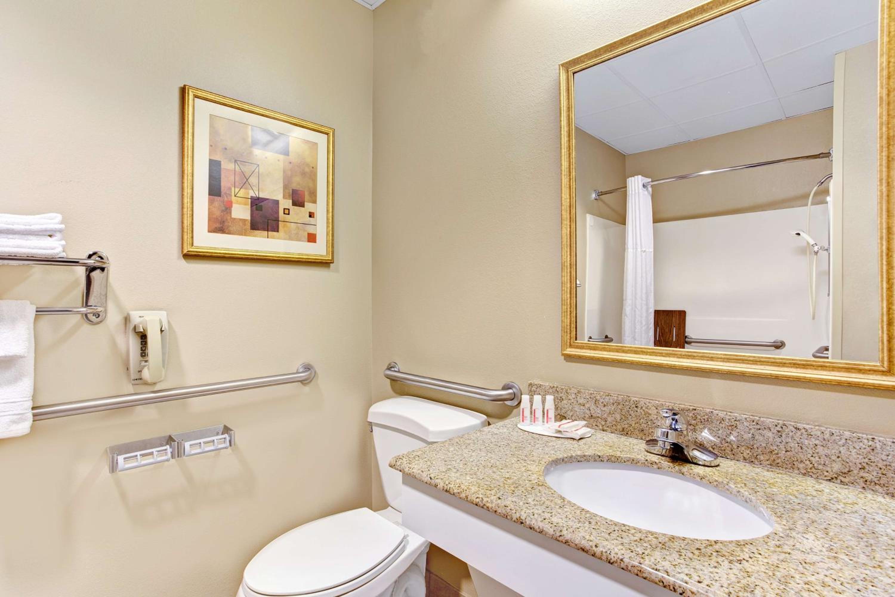 King Room - Disability Access - Non-Smoking - Photo 3